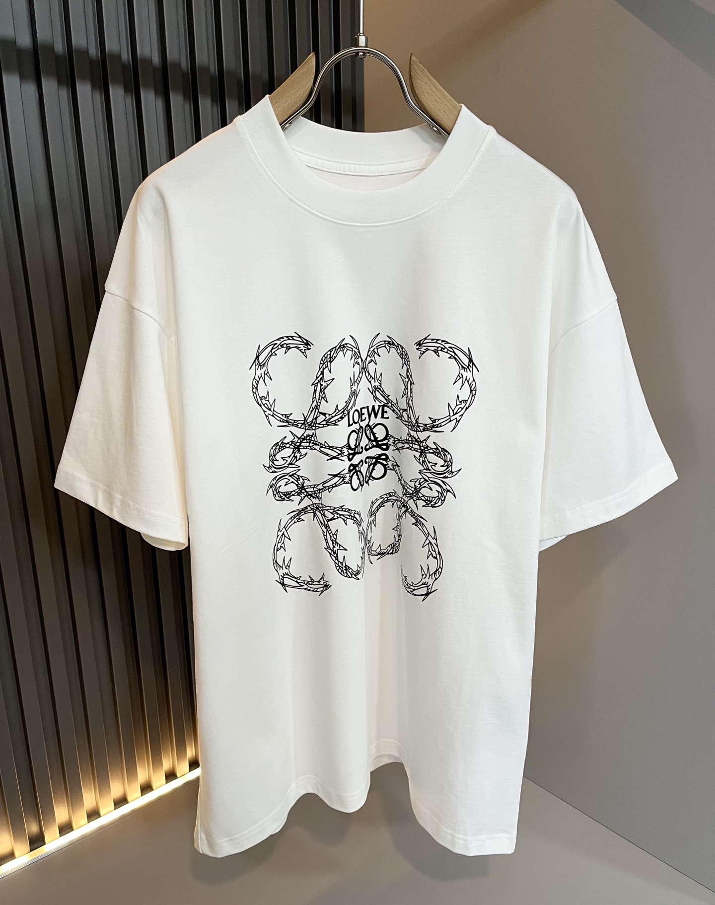  LOE*WE罗*威 2025春夏新款男女同款👫短袖T恤，意大利原厂订单渠道，极具个性高级风，标志log