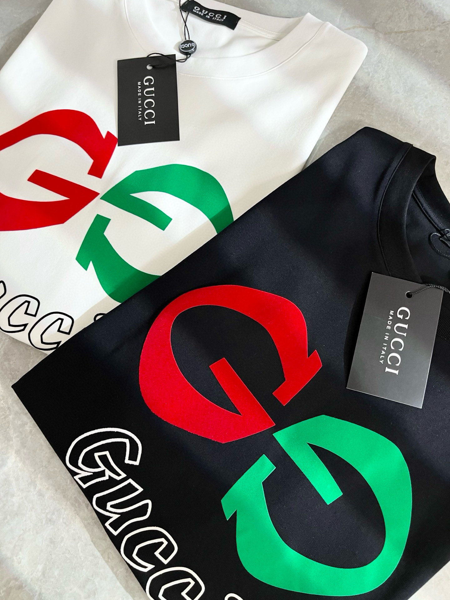    Gucc*古家 2025春夏新款男女同情侣款👫休闲宽松棉质圆领短袖T恤衫！贸易公司渠道稀出，同步官