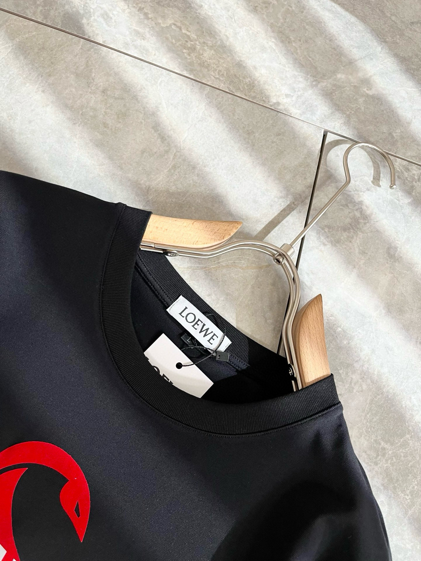  LOE*WE罗*威 2025春夏新款男女同款👫短袖T恤，意大利原厂订单渠道，极具个性高级风，标志log