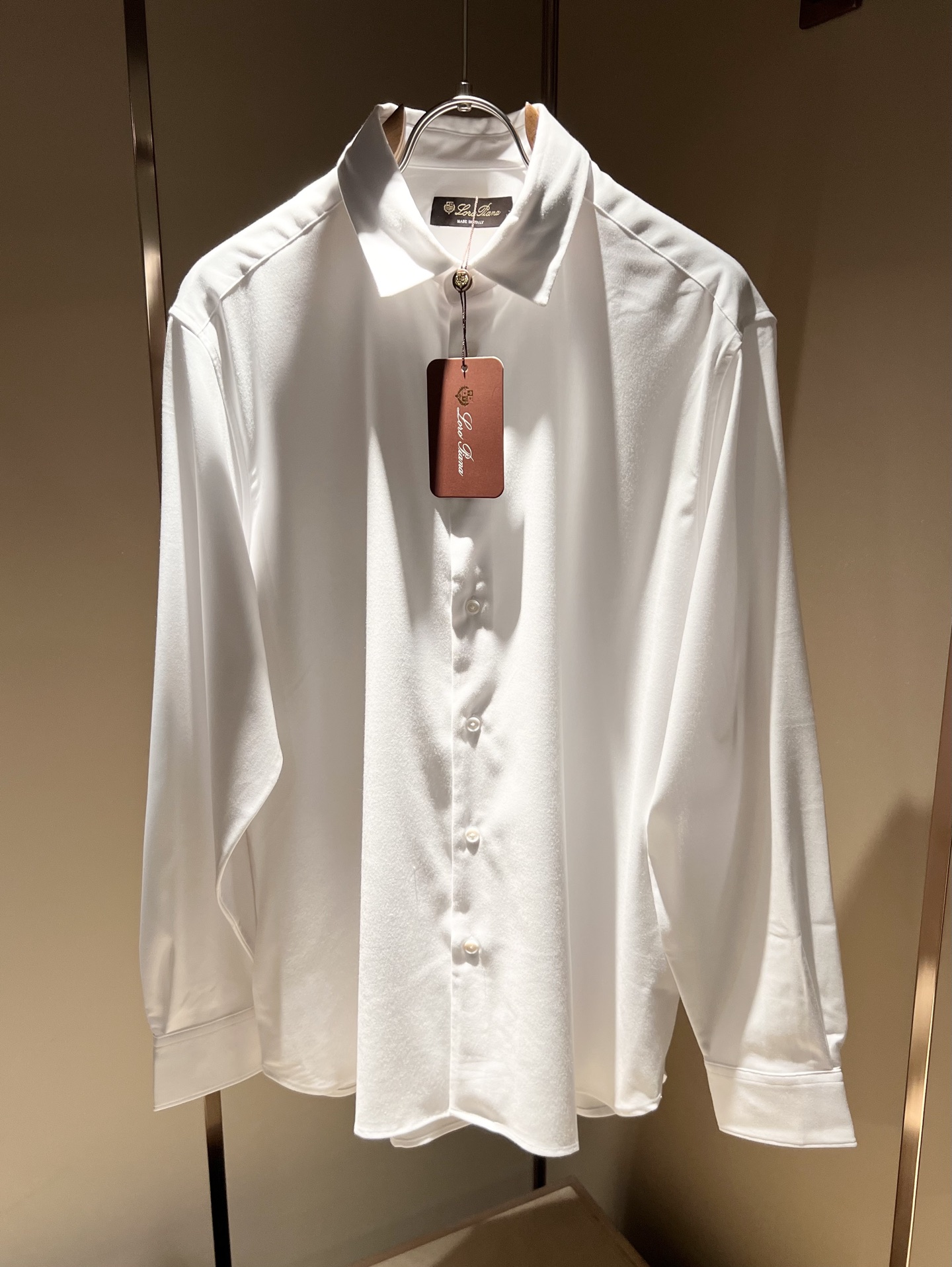  Loro Piana诺悠翩雅 2025秋冬男士衬衣，最新的贸易订单全品相！！网红款！上身舒适透气，不僵