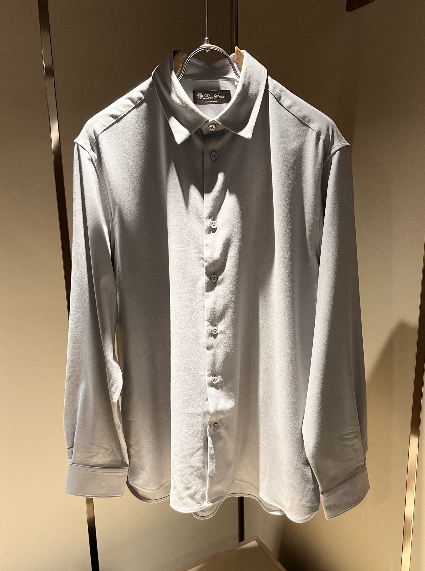  Loro Piana诺悠翩雅 2025秋冬男士衬衣，最新的贸易订单全品相！！网红款！上身舒适透气，不僵