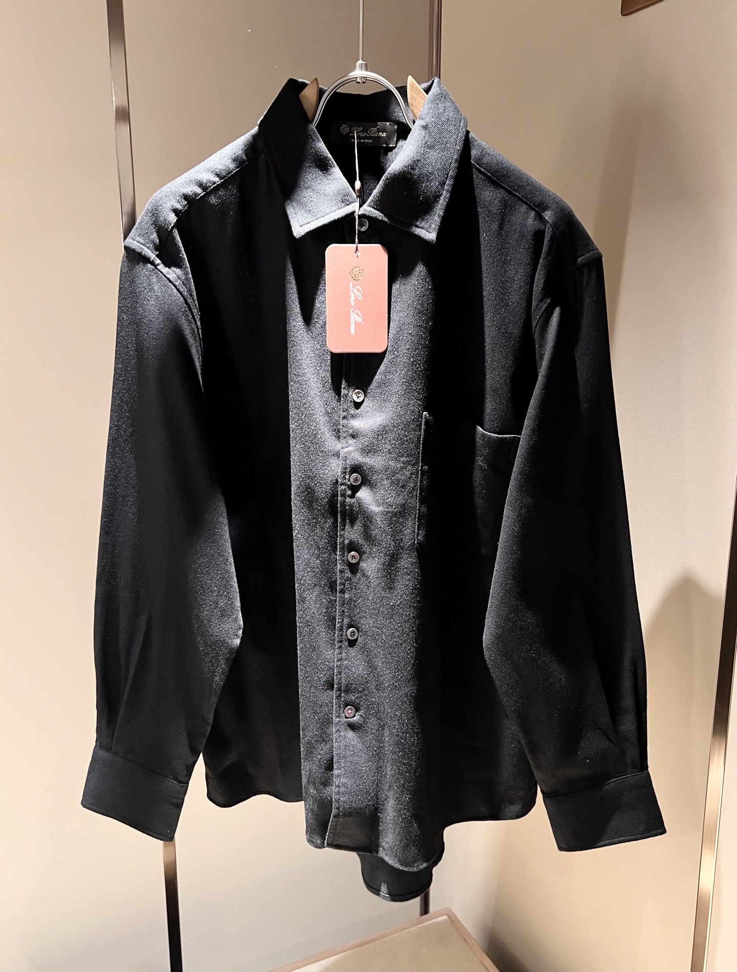  Loro Piana诺悠翩雅 2025春夏男士衬衣，最新的贸易订单全品相！！网红款！上身舒适透气，不僵