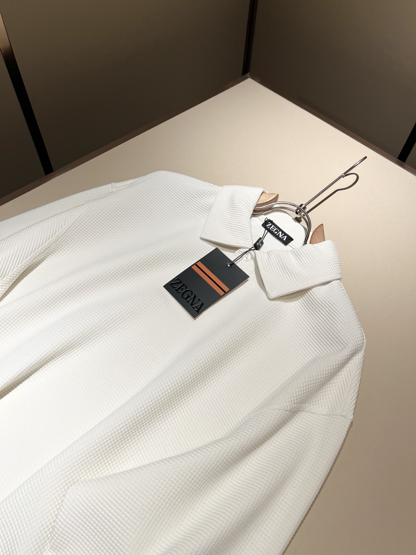  Ermenegildo Zeg*a杰*亚 2025秋冬新款男士休闲卫衣，压轴的渠道货出现了！！柜台同步