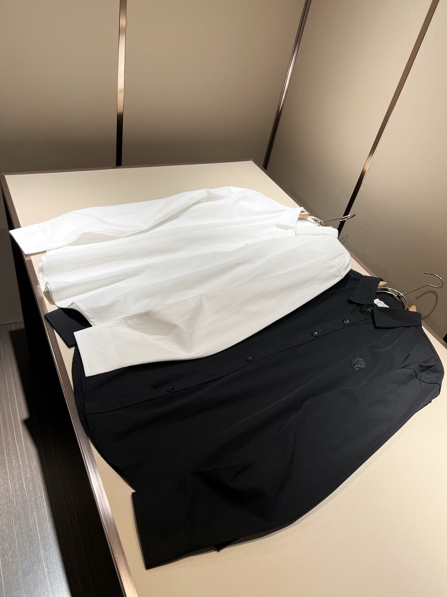  BC-Brunello Cucineli 2025秋冬新款男士长袖衬衣，众多明星都爱穿的时尚百搭单品！