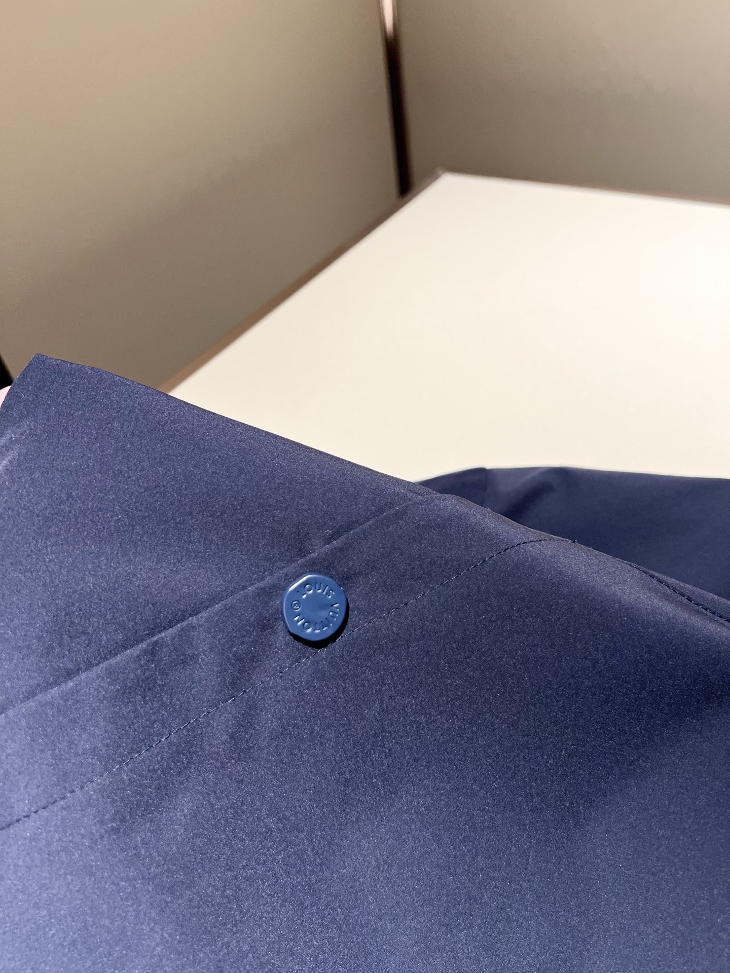  LouisVuitt*路易*登  ⚠️双面夹克！2025秋冬新品最新款夹克外套，立体老花图案装夹克外套