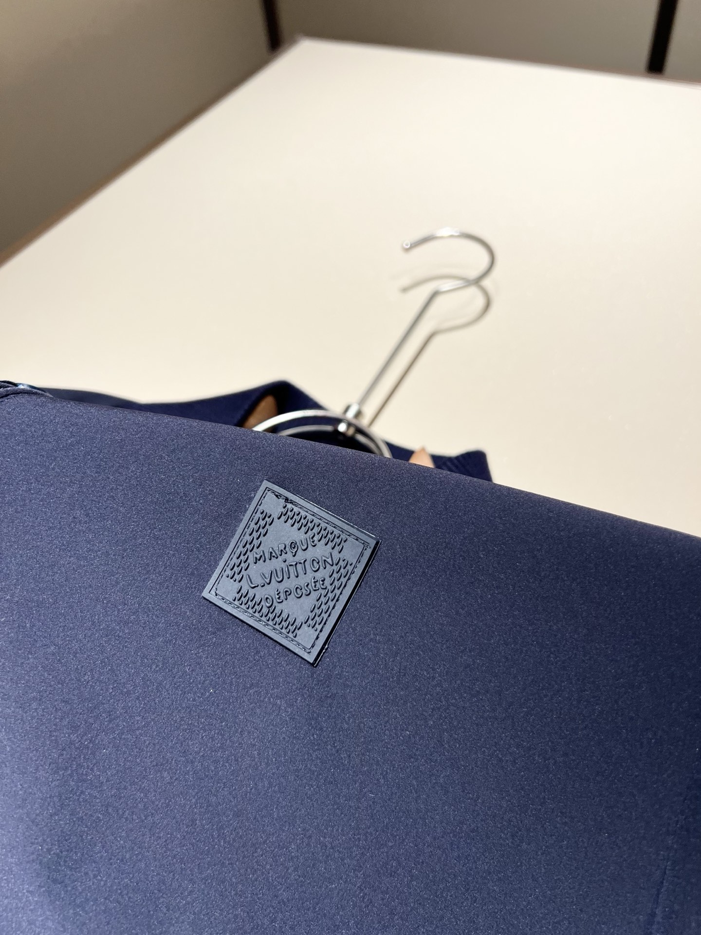  LouisVuitt*路易*登  ⚠️双面夹克！2025秋冬新品最新款夹克外套，立体老花图案装夹克外套