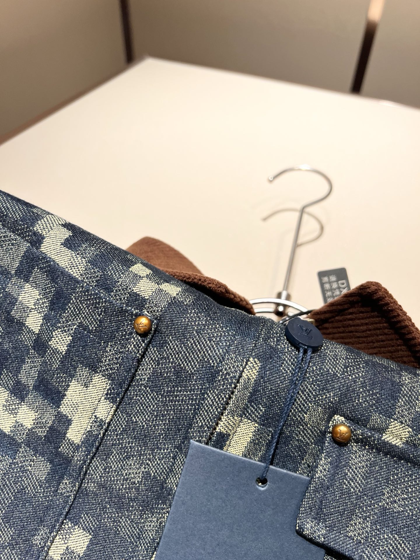  Louis Vuit*on 路易*登 2025秋冬新款轻奢男女同款👫牛仔夹克外套，路易家族的新高端，细