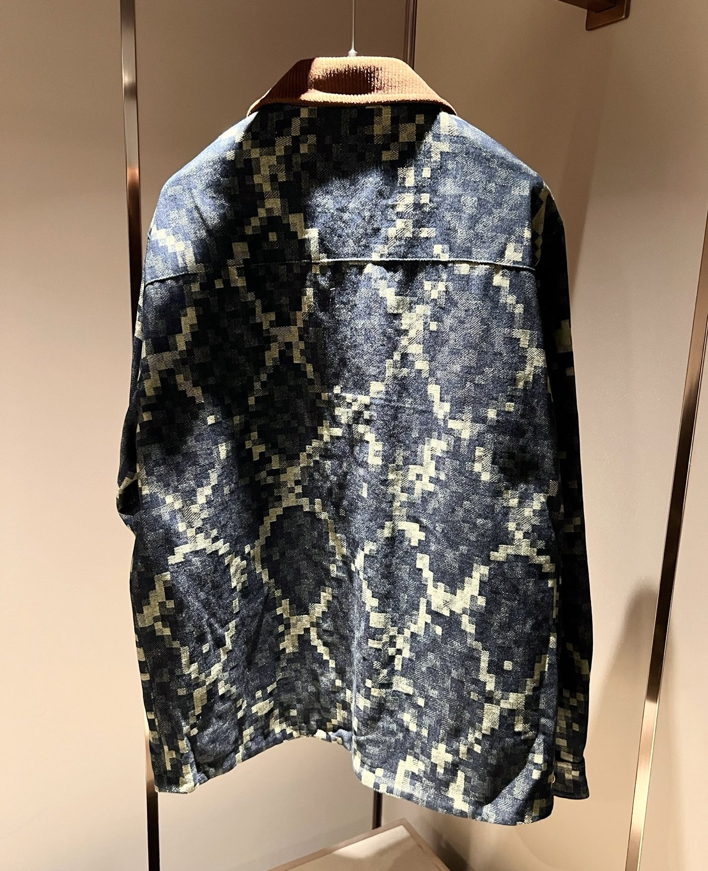  Louis Vuit*on 路易*登 2025秋冬新款轻奢男女同款👫牛仔夹克外套，路易家族的新高端，细