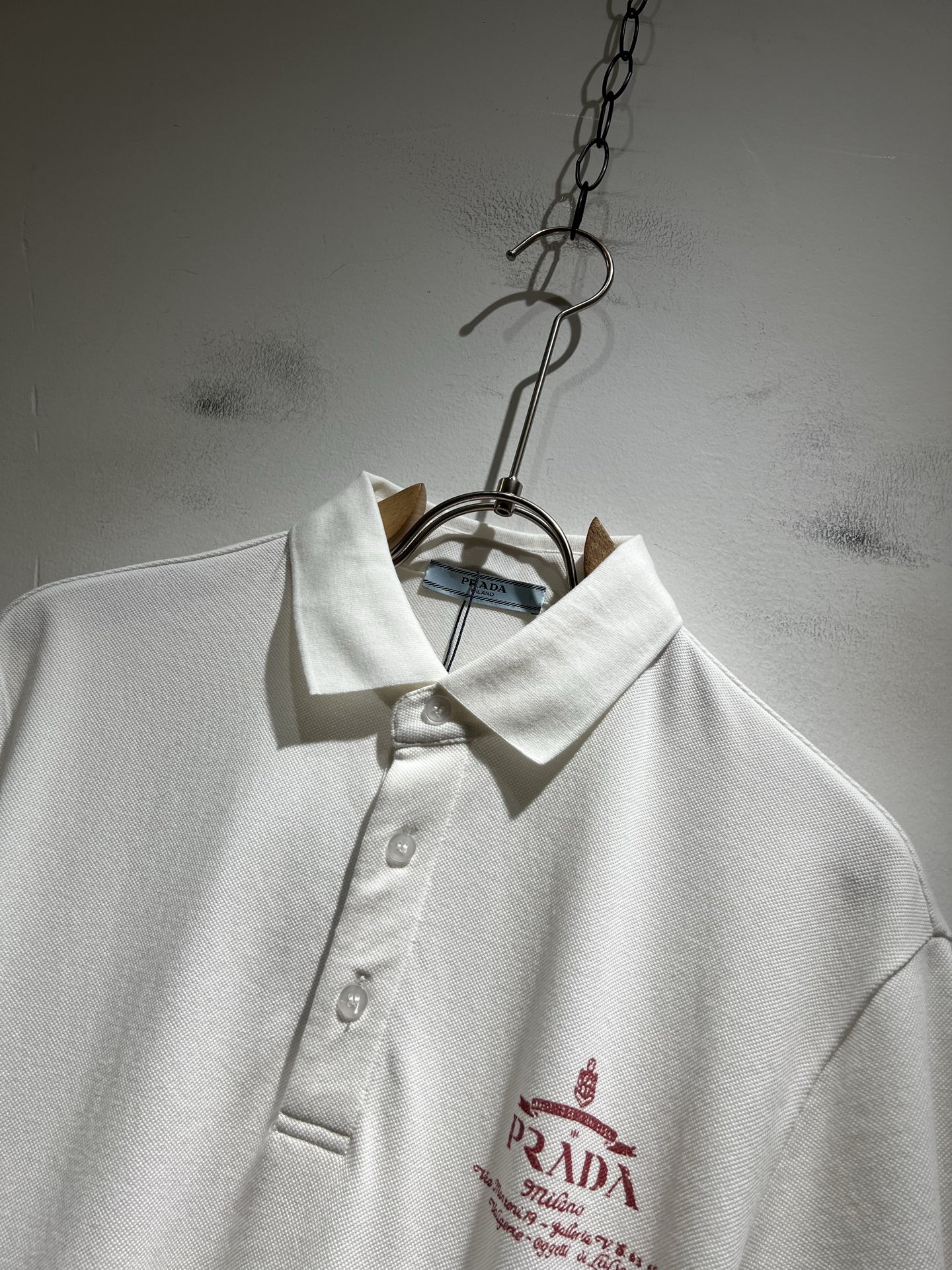  Prad*普*达 2025春夏季新款经典元素短袖Polo衫，经典大方的款式，可以穿十年都还是流行的那种
