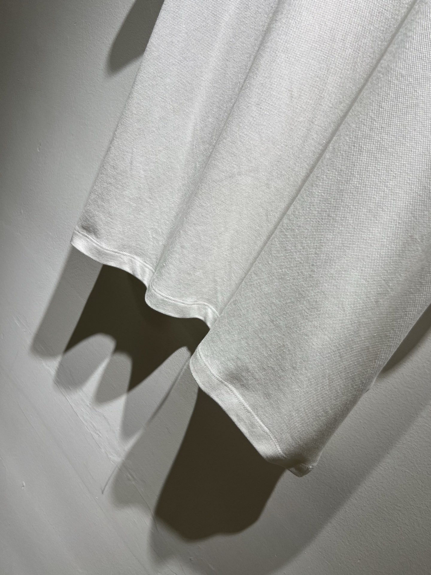  MON蒙**口2025春夏新款男士原单男士短袖POLO衫，贸易公司货，官网同步发售！此类型的基础单品是