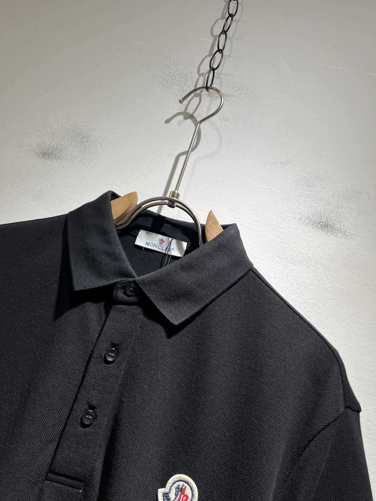  MON蒙**口2025春夏新款男士原单男士短袖POLO衫，贸易公司货，官网同步发售！此类型的基础单品是