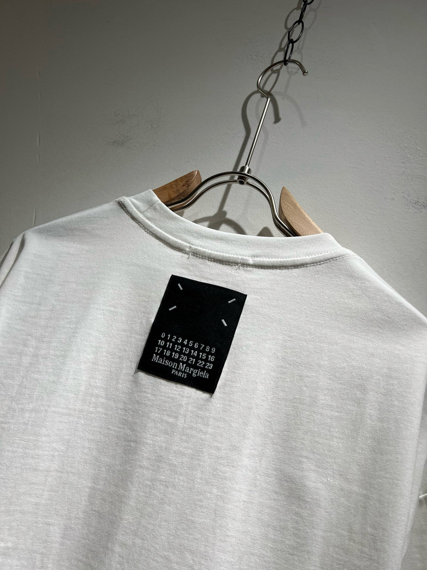   马吉拉 maison margiel 2025春夏新款男女同款👫短袖T恤，专柜同步发售！定制专属洗水