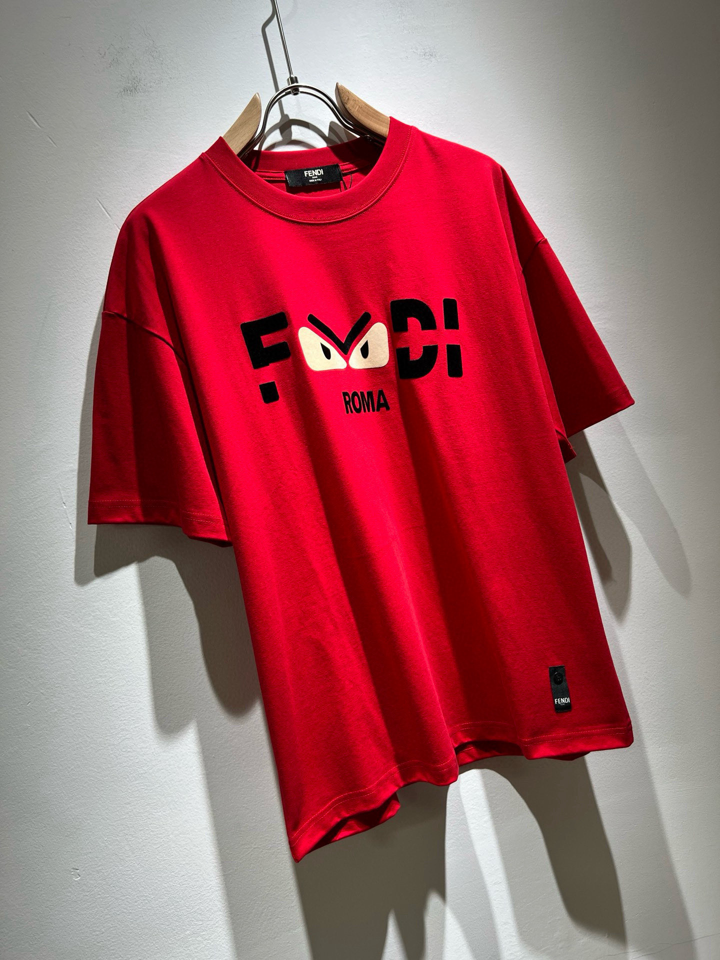  FEN*I 芬*迪2025春夏新款FD家族FF男女同款👫短袖T恤，男女同款👫百搭极简短袖。意大利原厂订