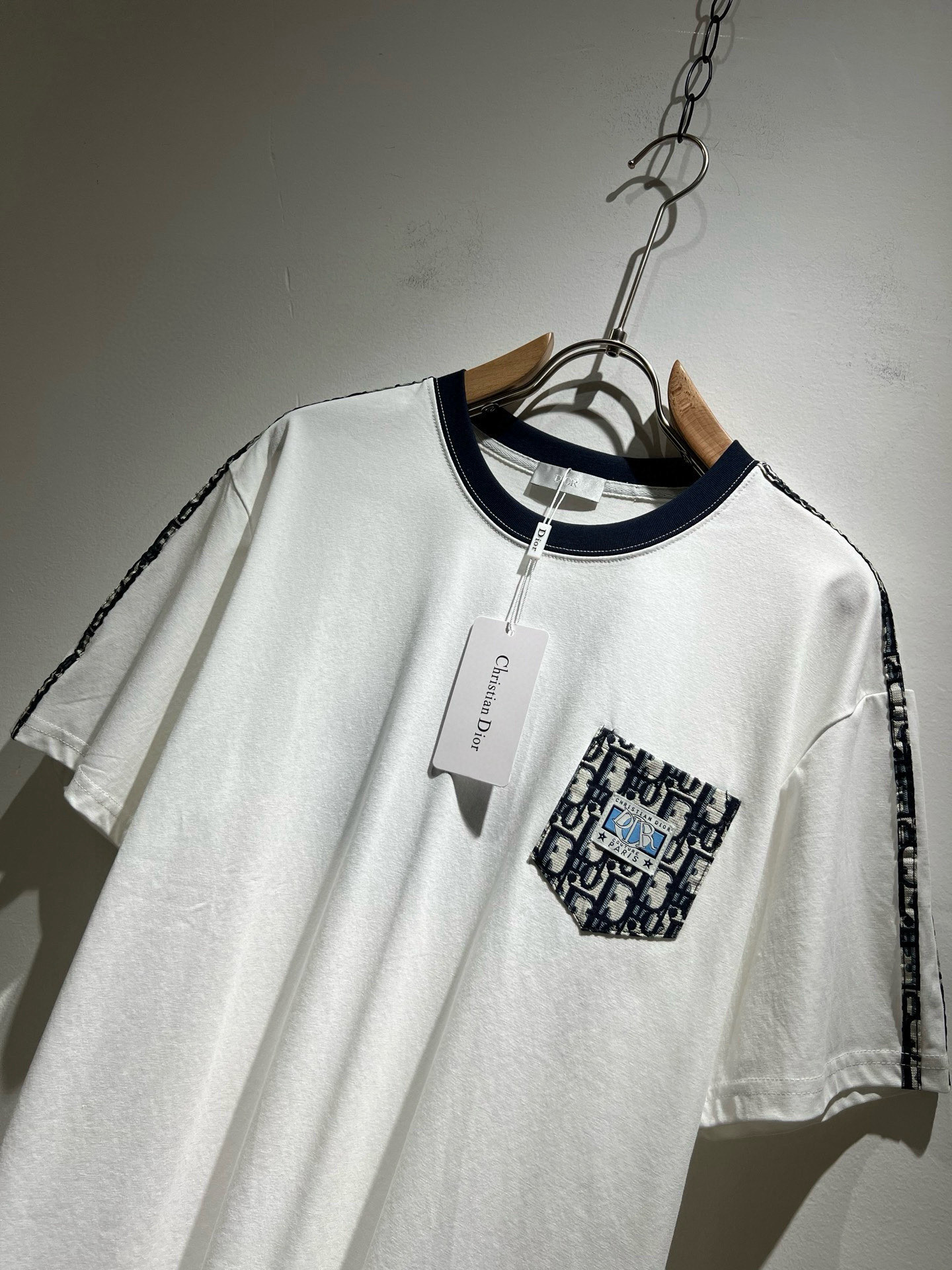  Dio*迪家 2025春夏新款男女同款👫短袖T恤，专柜同步发售！定制专属260克纯棉面料，定制原版工艺