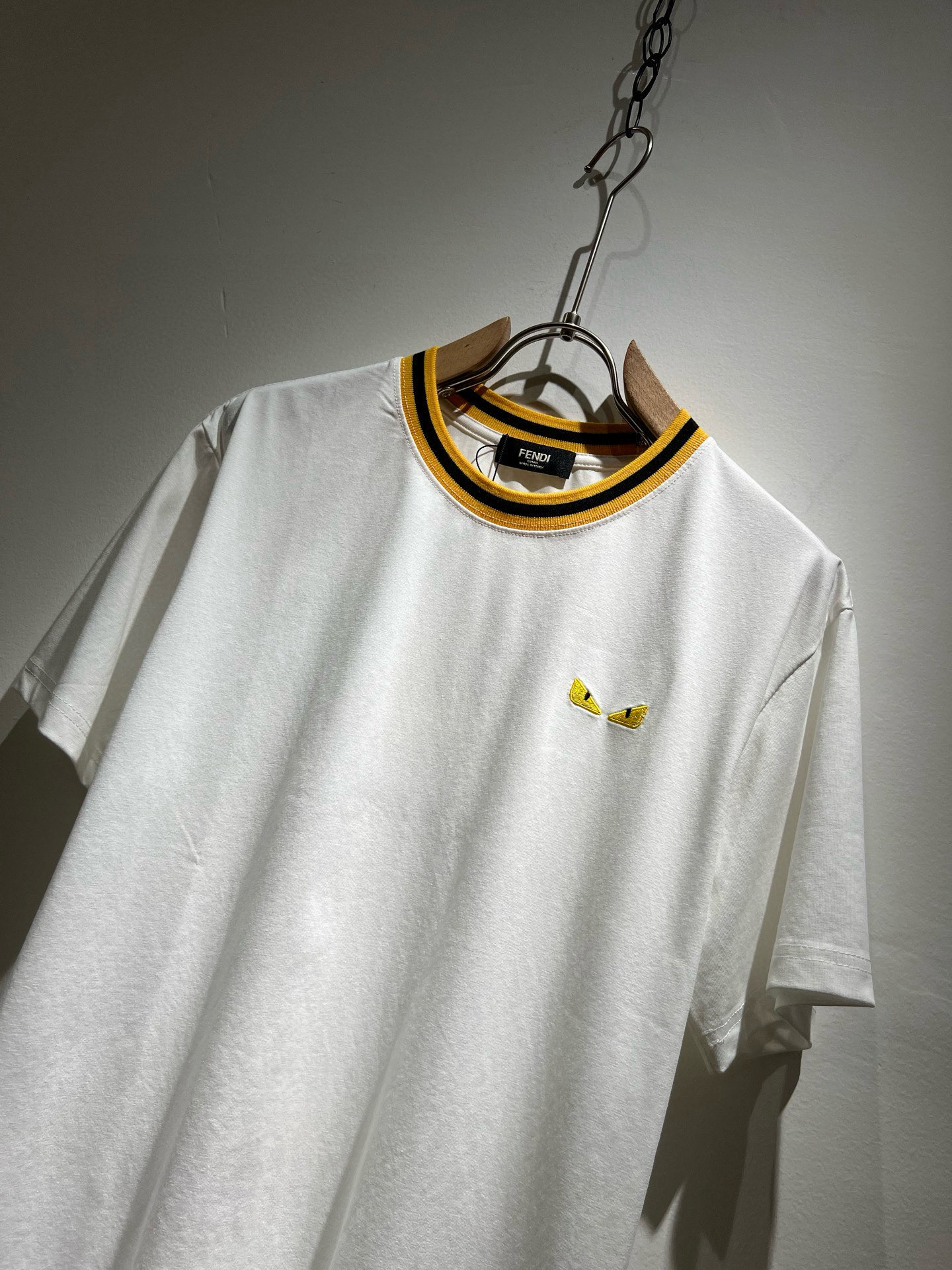  FEN*I 芬*迪2025春夏新款FD家族FF男女同款👫短袖T恤，男女同款👫百搭极简短袖。意大利原厂订