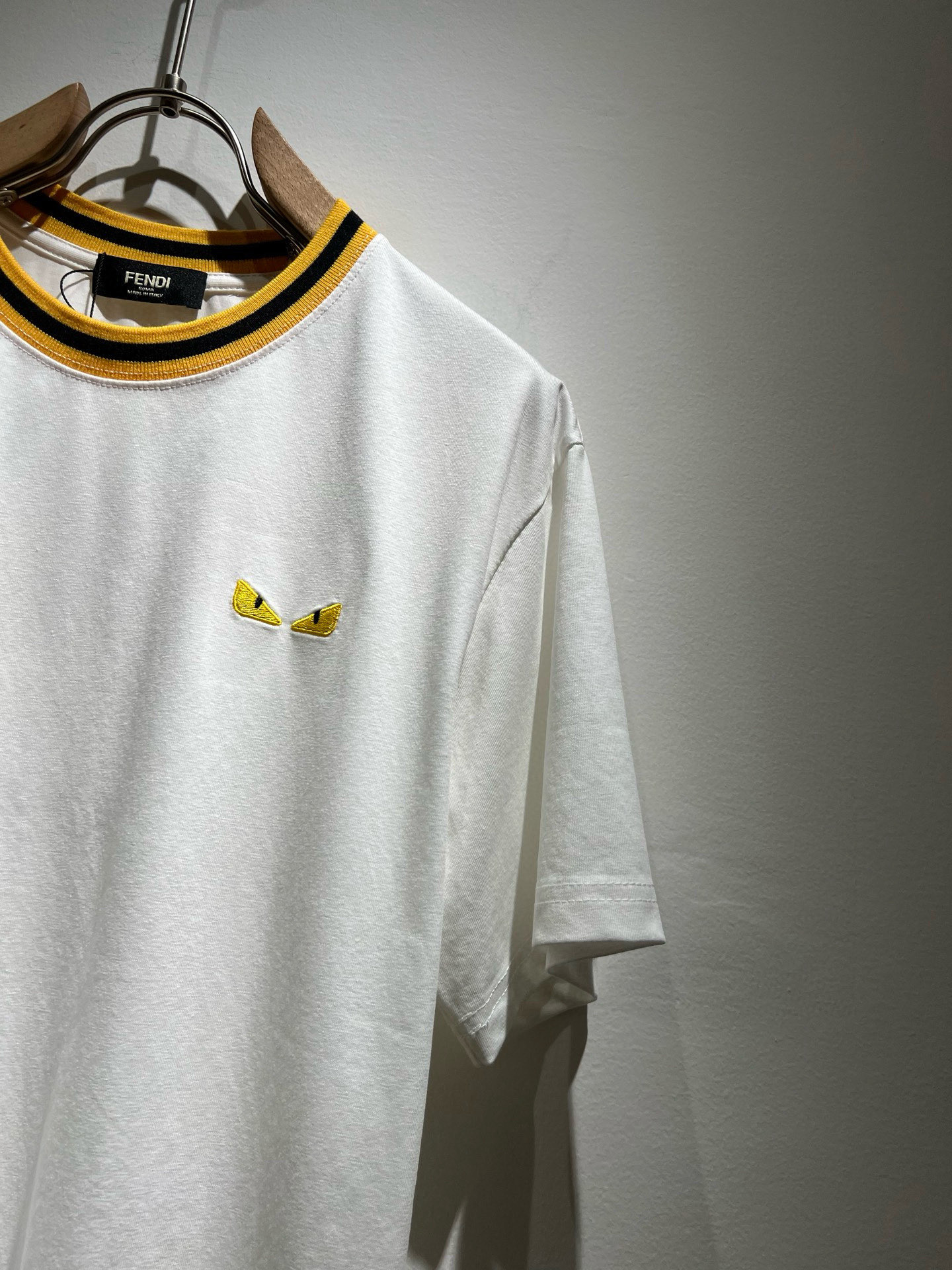  FEN*I 芬*迪2025春夏新款FD家族FF男女同款👫短袖T恤，男女同款👫百搭极简短袖。意大利原厂订