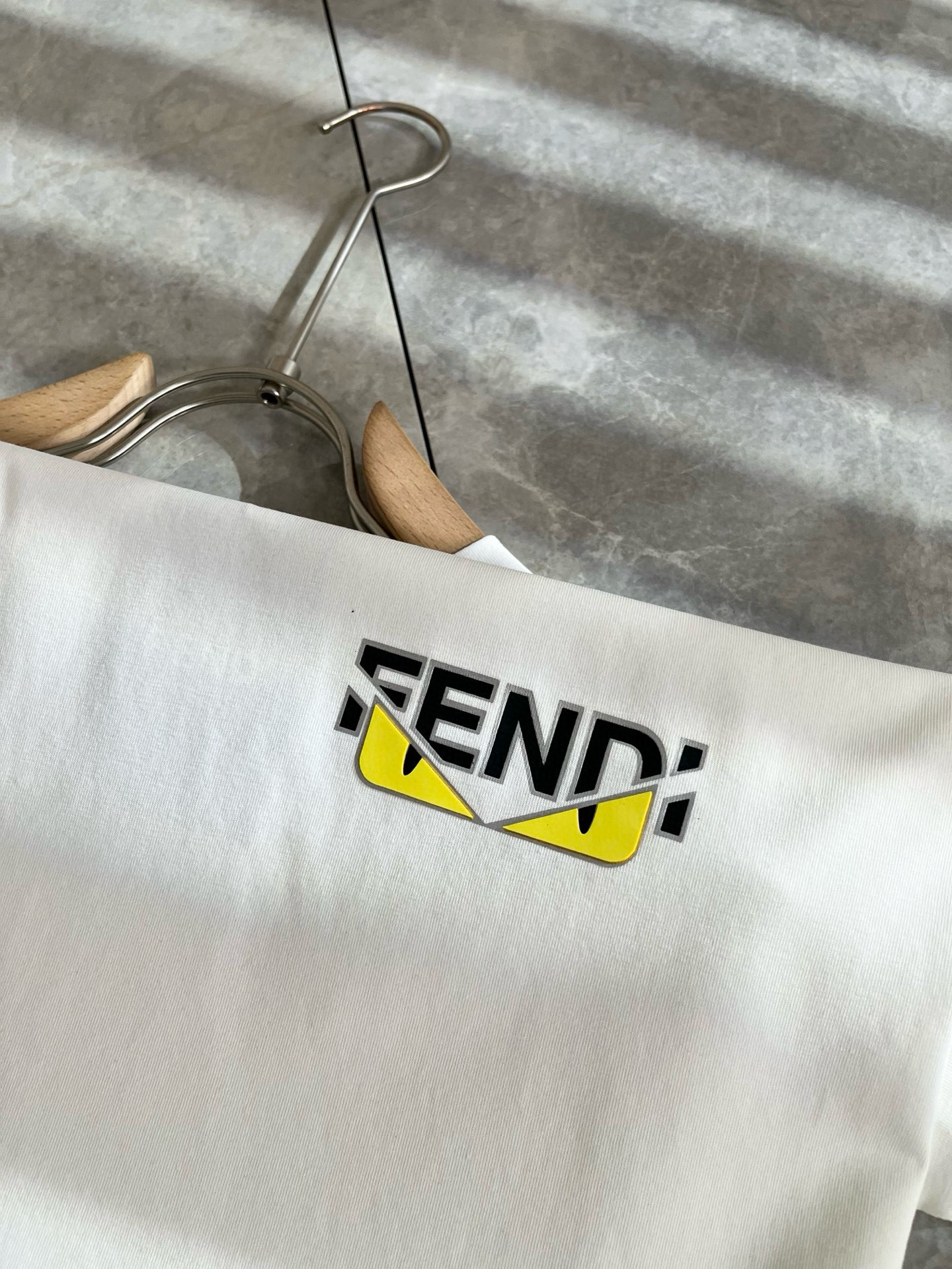 FEN*I 芬*迪2025春夏新款FD家族FF男女同款👫短袖T恤，男女同款👫百搭极简短袖。意大利原厂订单