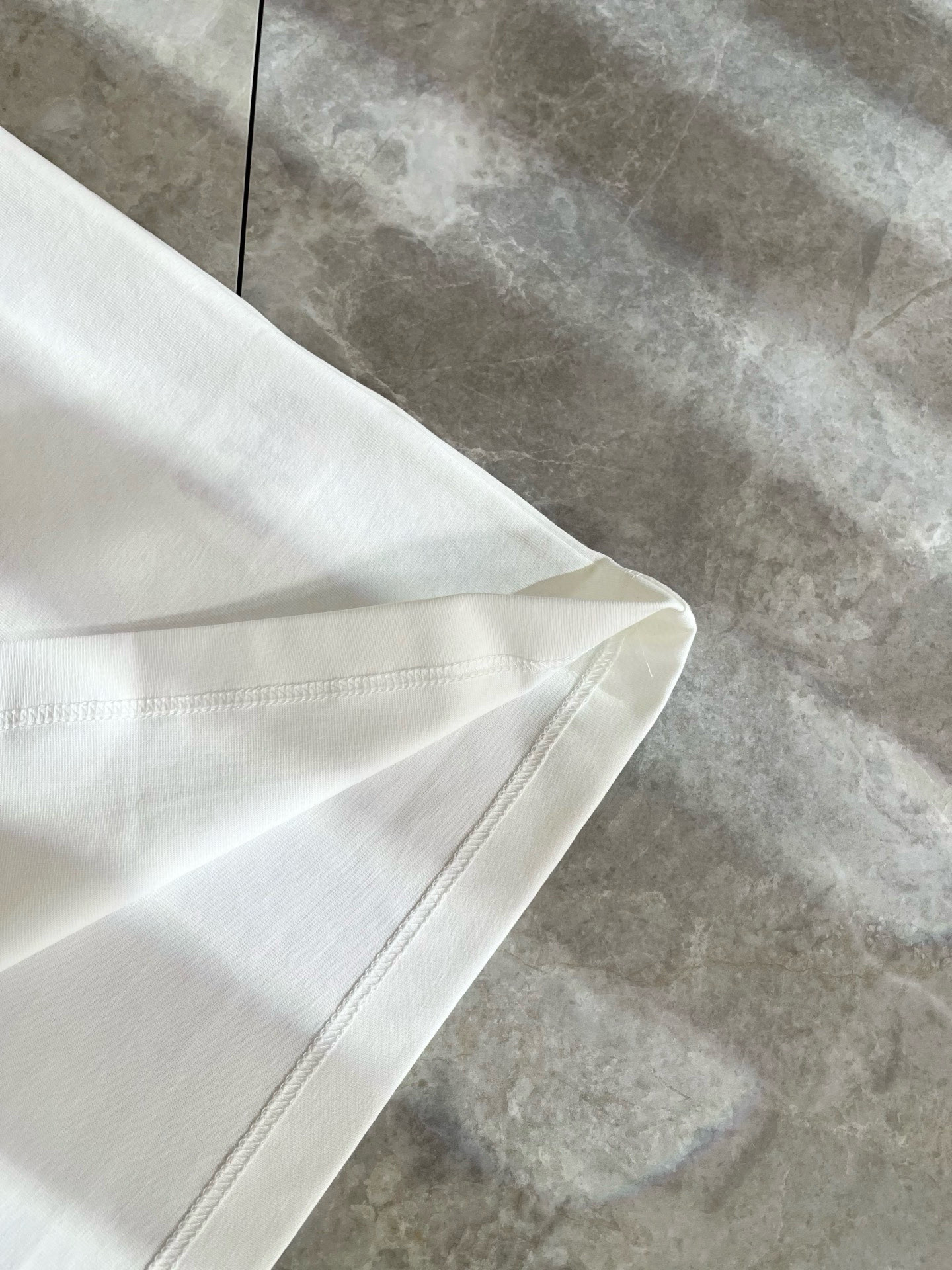 BALENCIA*巴黎*家 2025春夏新款男女同情侣款👫休闲宽松棉质圆领短袖T恤衫！贸易公司渠道稀出，