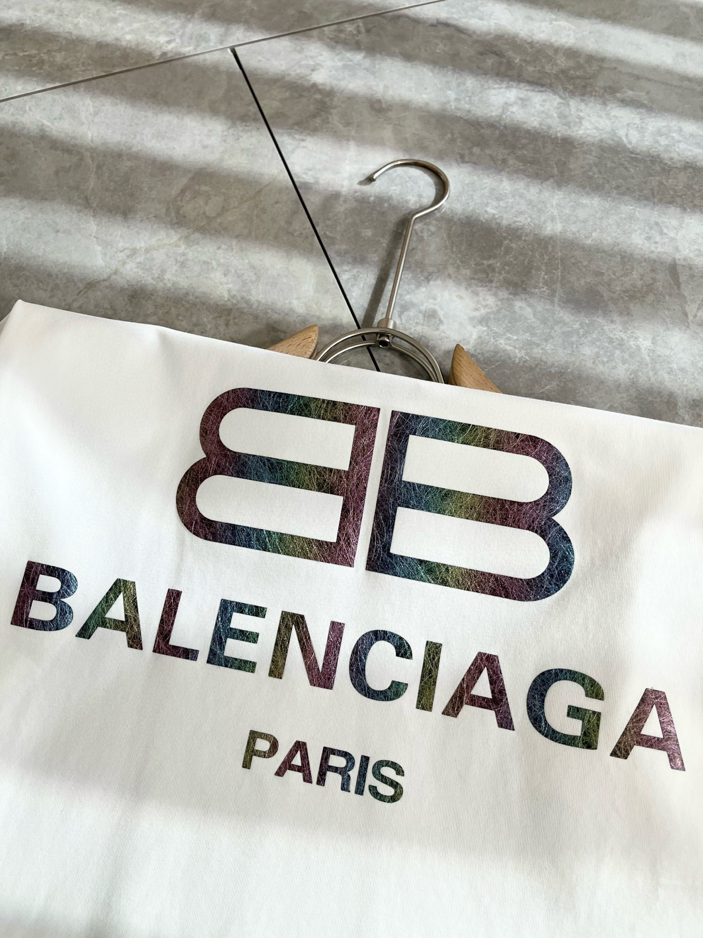 BALENCIA*巴黎*家 2025春夏新款男女同情侣款👫休闲宽松棉质圆领短袖T恤衫！贸易公司渠道稀出，