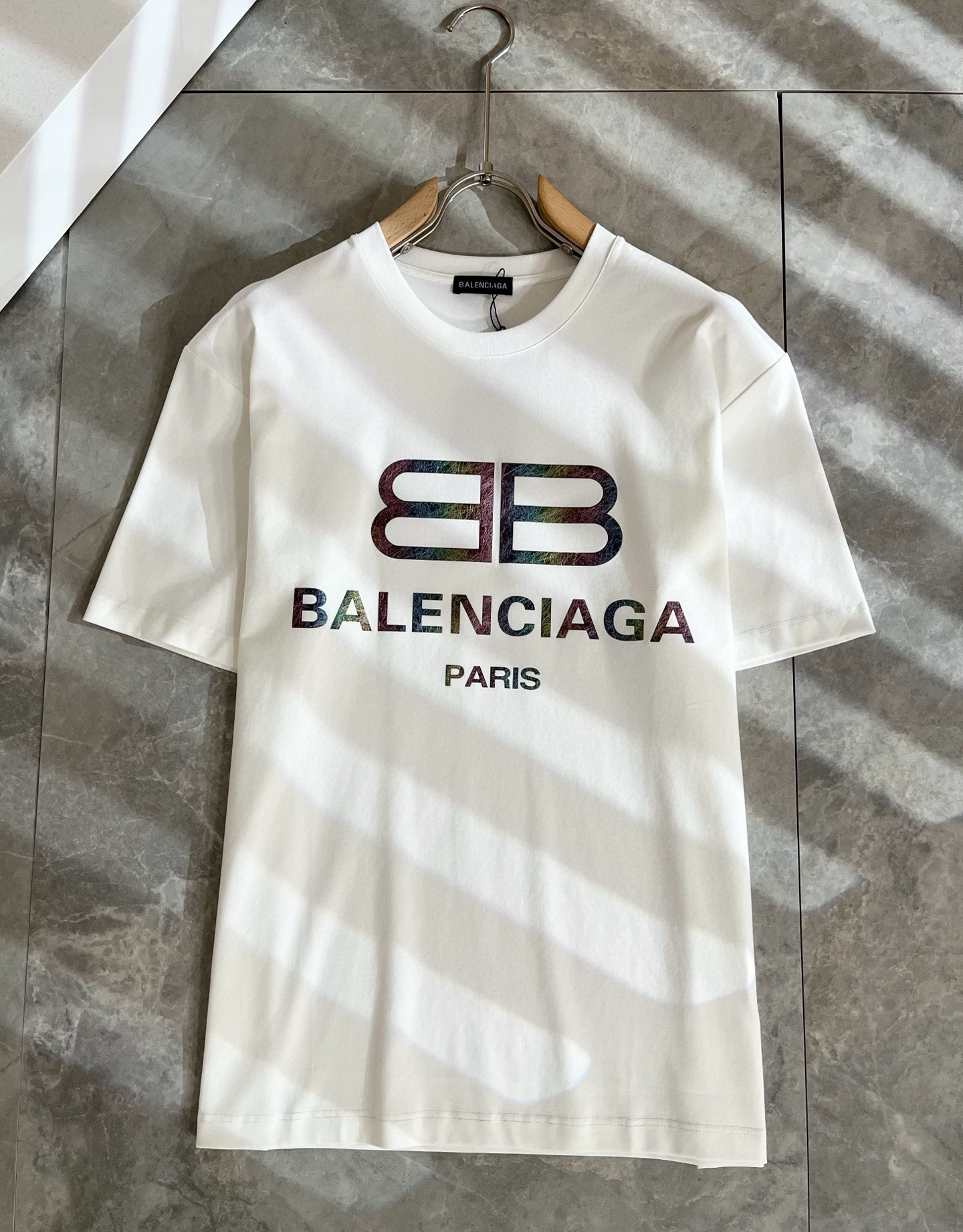 BALENCIA*巴黎*家 2025春夏新款男女同情侣款👫休闲宽松棉质圆领短袖T恤衫！贸易公司渠道稀出，