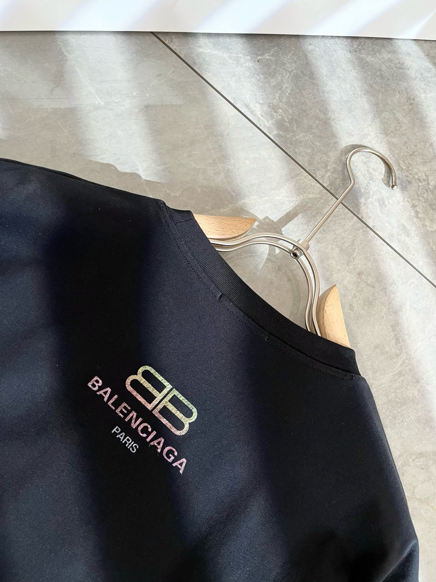 BALENCIA*巴黎*家 2025春夏新款男女同情侣款👫休闲宽松棉质圆领短袖T恤衫！贸易公司渠道稀出，