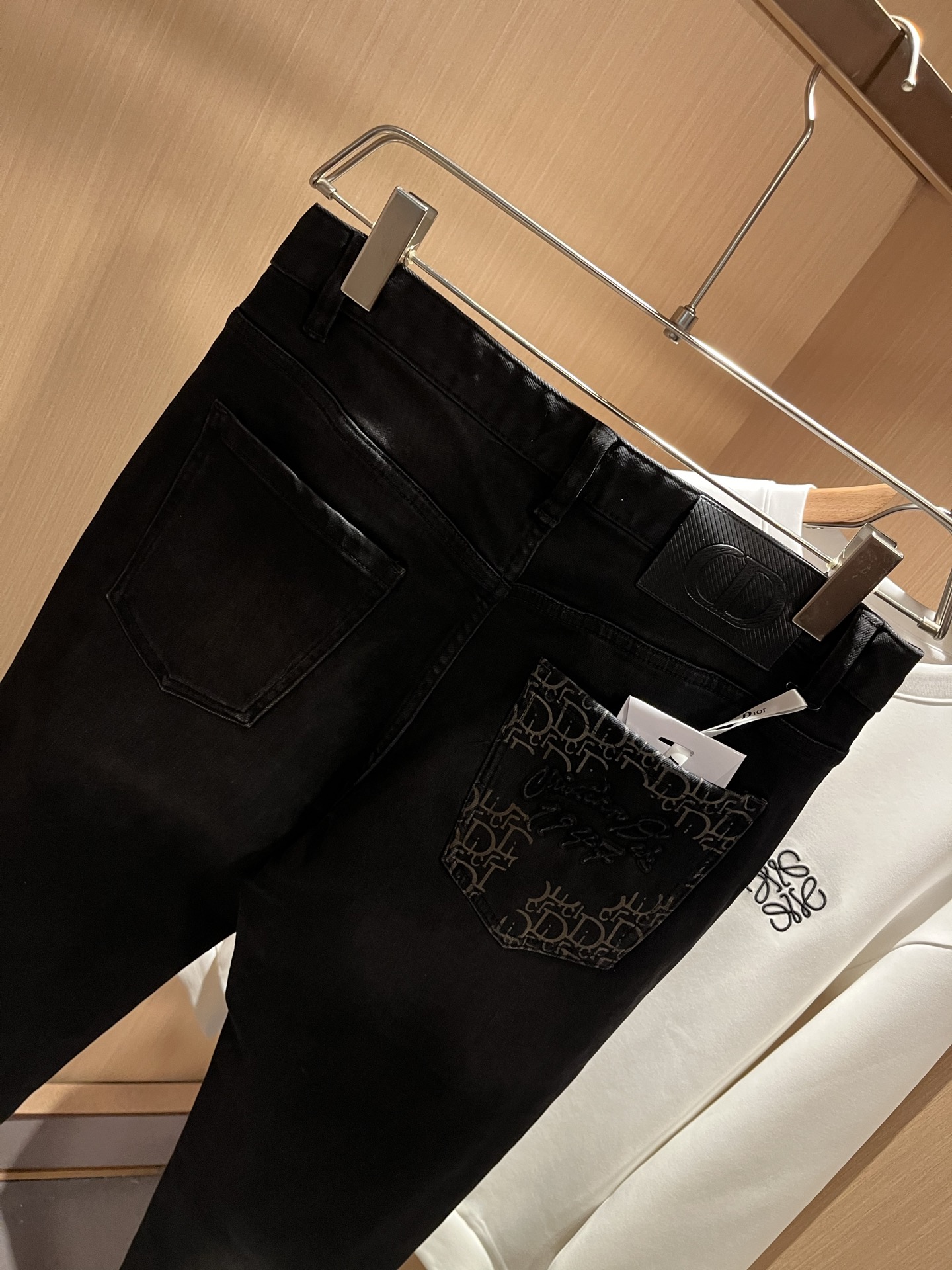  Dio*r 迪家 2025秋冬男士水洗小直筒牛仔裤！贸易公司渠道牛货，品相超赞，时尚圈万能的百搭裤王，