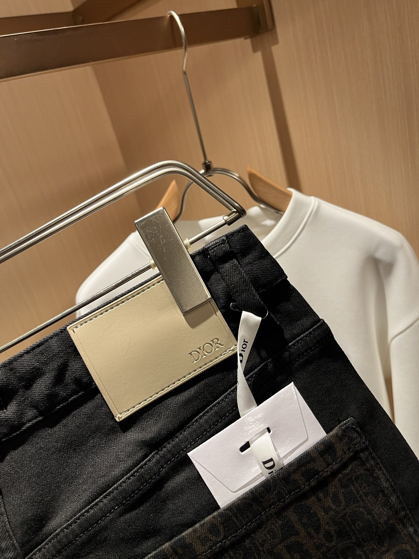  Dio*r 迪家 2025秋冬男士水洗小直筒牛仔裤！贸易公司渠道牛货，品相超赞，时尚圈万能的百搭裤王，