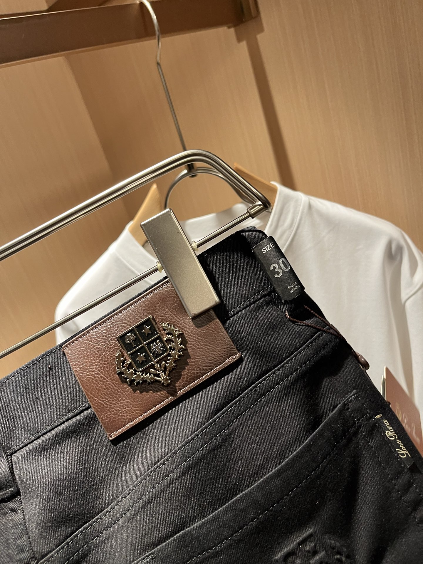   Loro Piana诺悠翩雅 2025春夏新品男士时装款高端休闲裤，香港洋行渠道货，日本原厂出品，纯