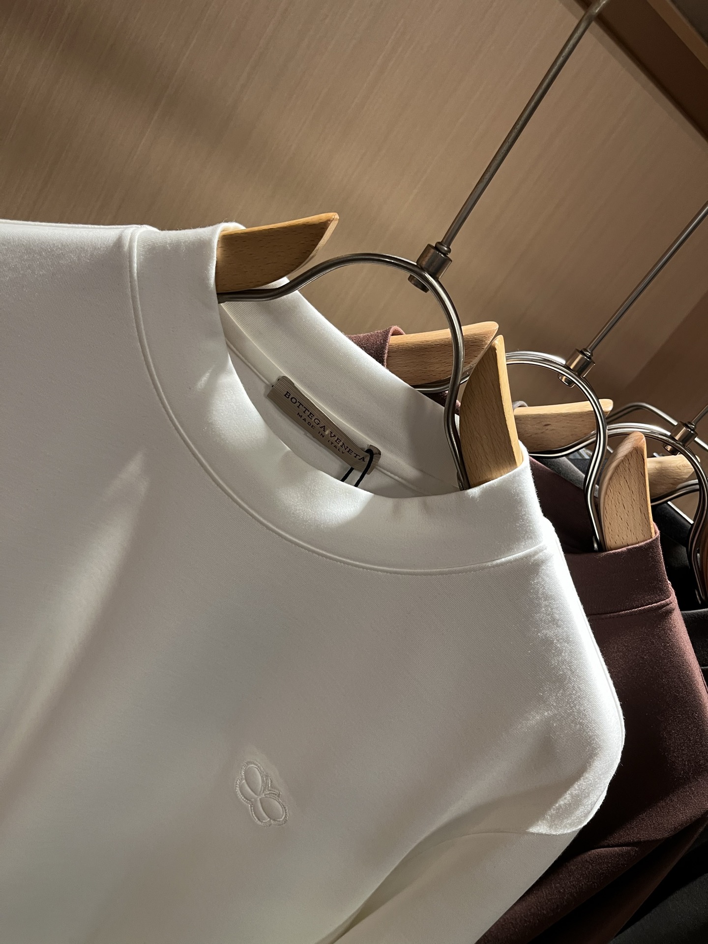 BottegaVene*a宝*嘉 2025秋冬新款男士打底衫，这是今年目前为止最牛批的一款纯色高品质面料