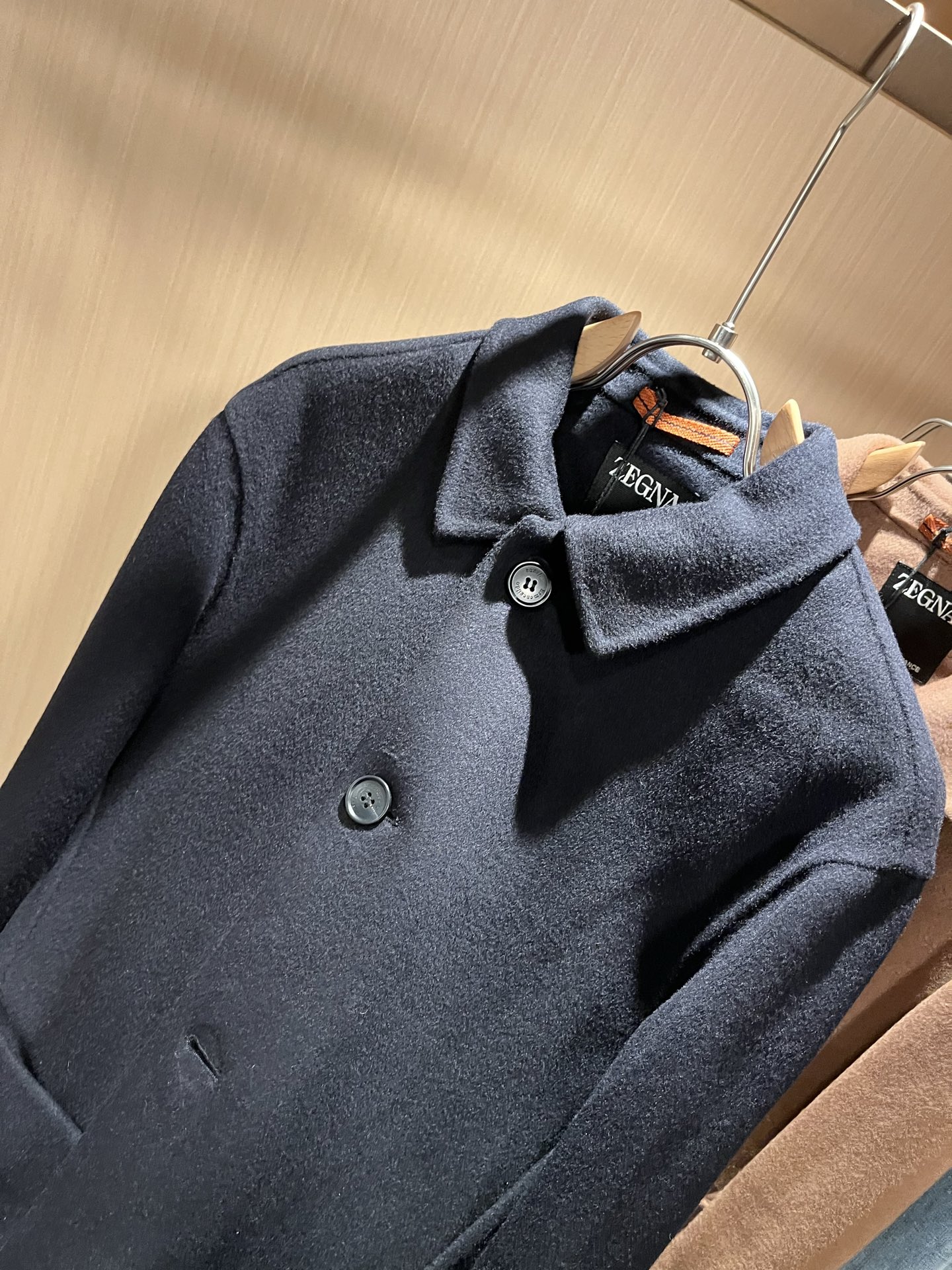   Ermenegildo Zeg*a杰*亚 2025秋冬新款男士夹克外套，外贸公司订单！客供羊毛呢材质