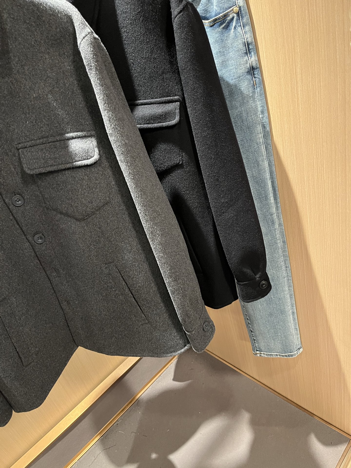  Loro Piana诺悠翩雅 2025秋冬新品男士休闲夹克外套，外贸公司订单！客供羊毛呢材质，经典的专