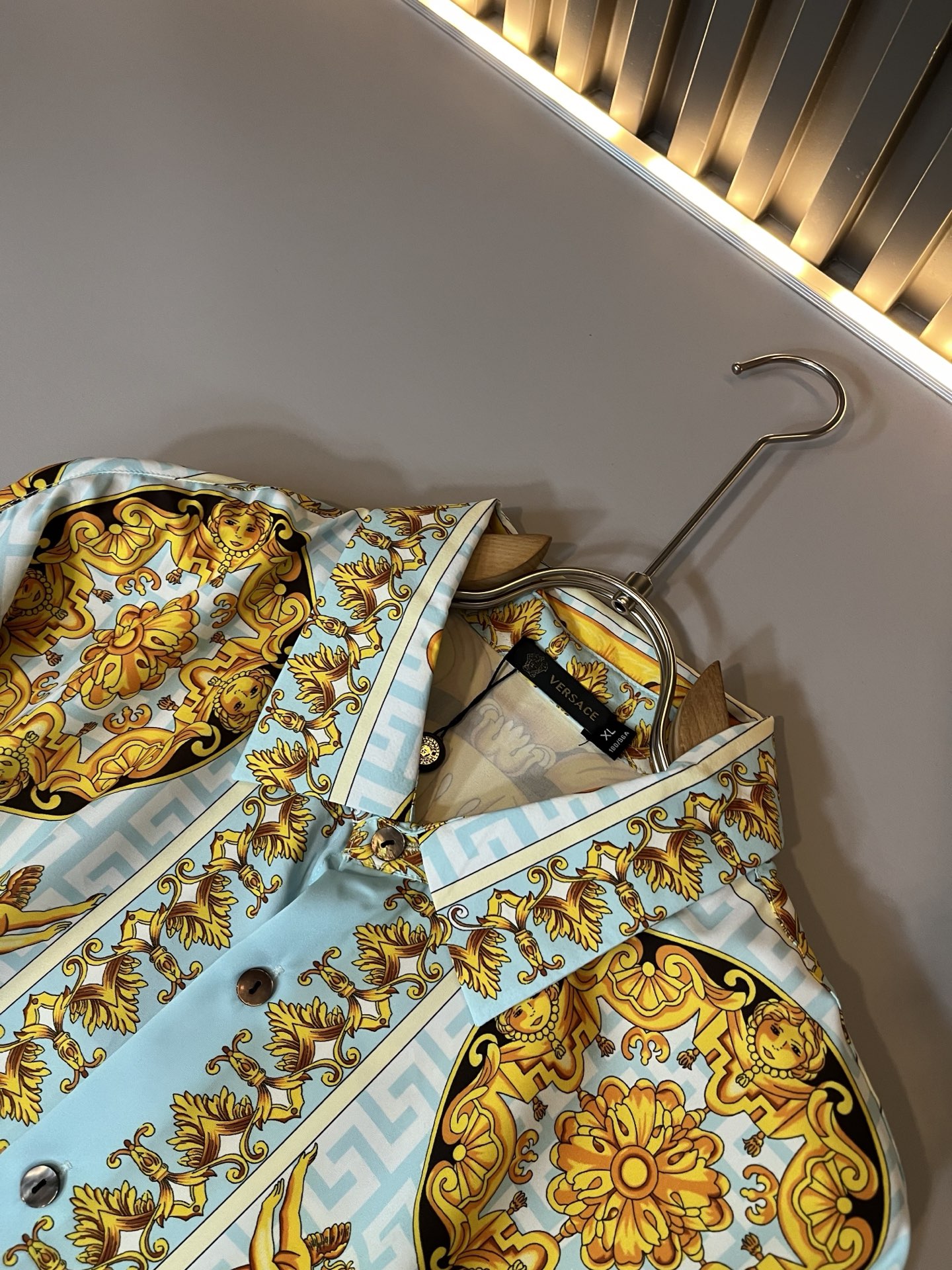 VERS*CE/范*哲 2025春夏新品原单长袖衬衣，VERS*CE/范*哲 贸易公司渠道 产品 值的推