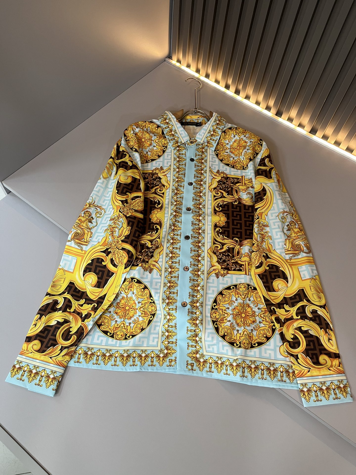 VERS*CE/范*哲 2025春夏新品原单长袖衬衣，VERS*CE/范*哲 贸易公司渠道 产品 值的推