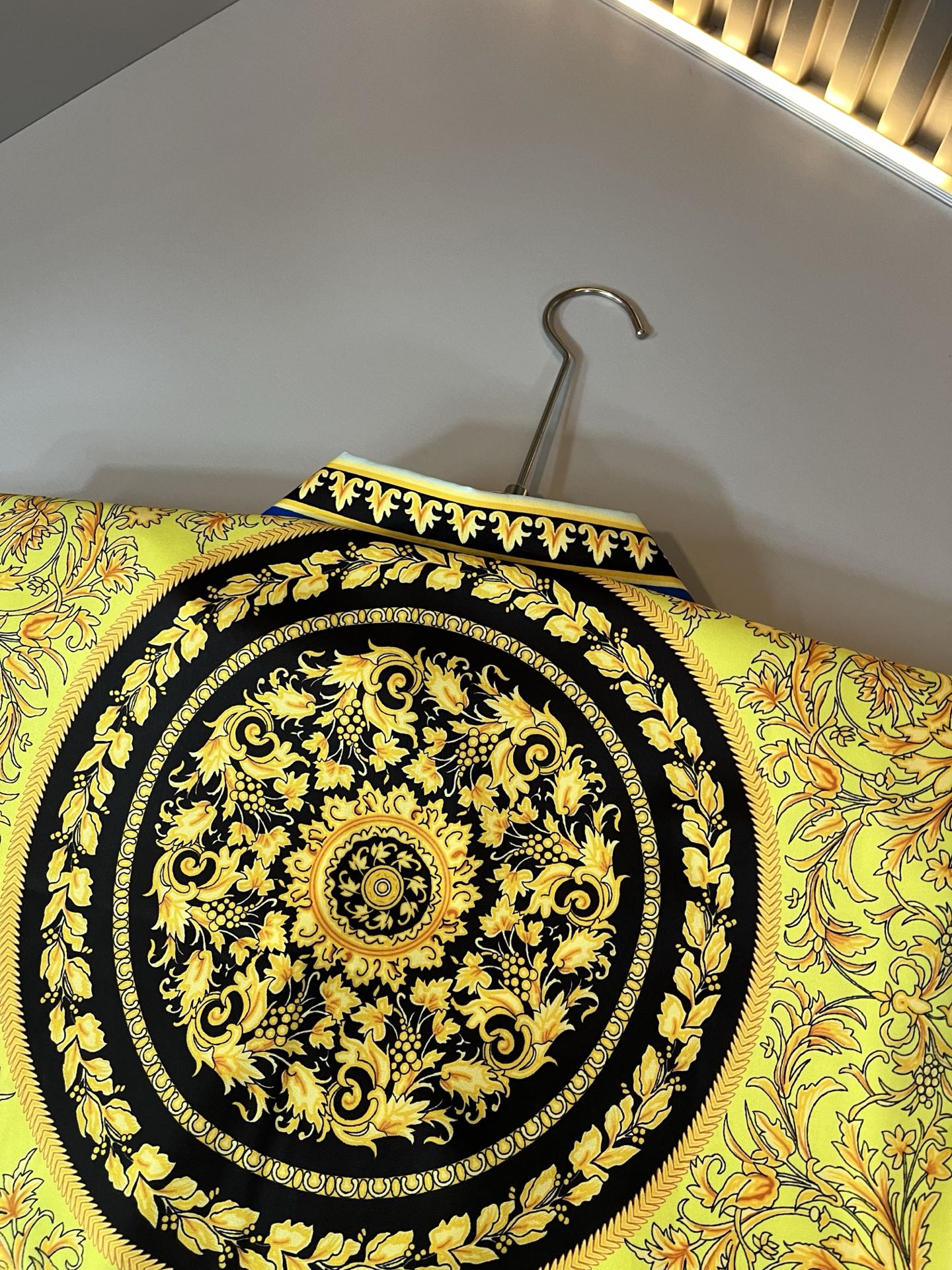 VERS*CE/范*哲 2025春夏新品原单长袖衬衣，VERS*CE/范*哲 贸易公司渠道 产品 值的推