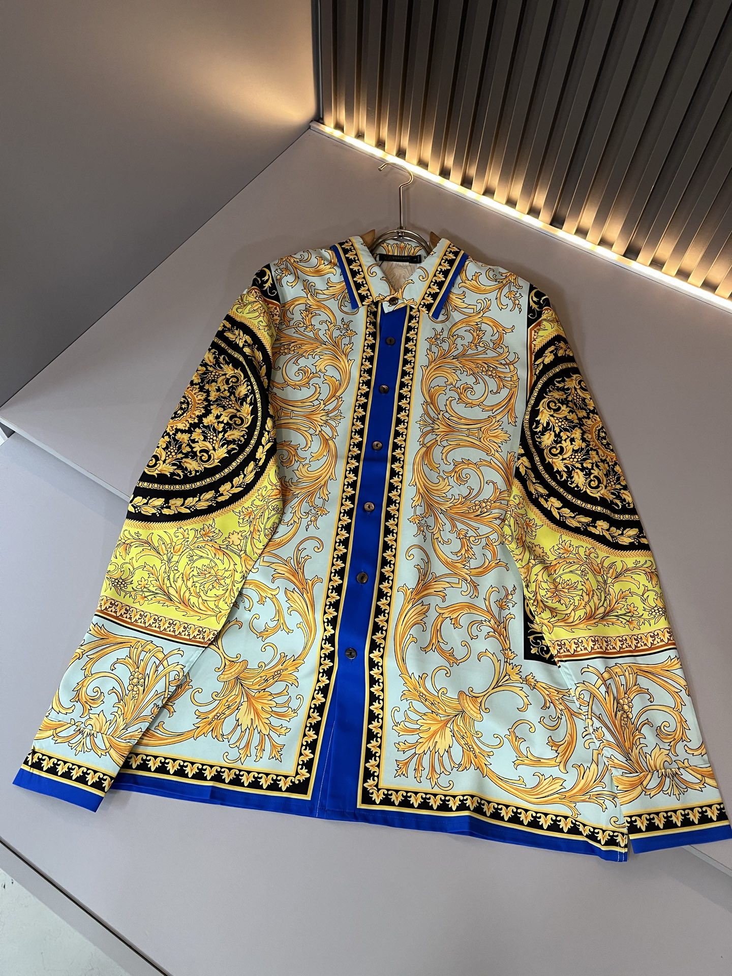 VERS*CE/范*哲 2025春夏新品原单长袖衬衣，VERS*CE/范*哲 贸易公司渠道 产品 值的推