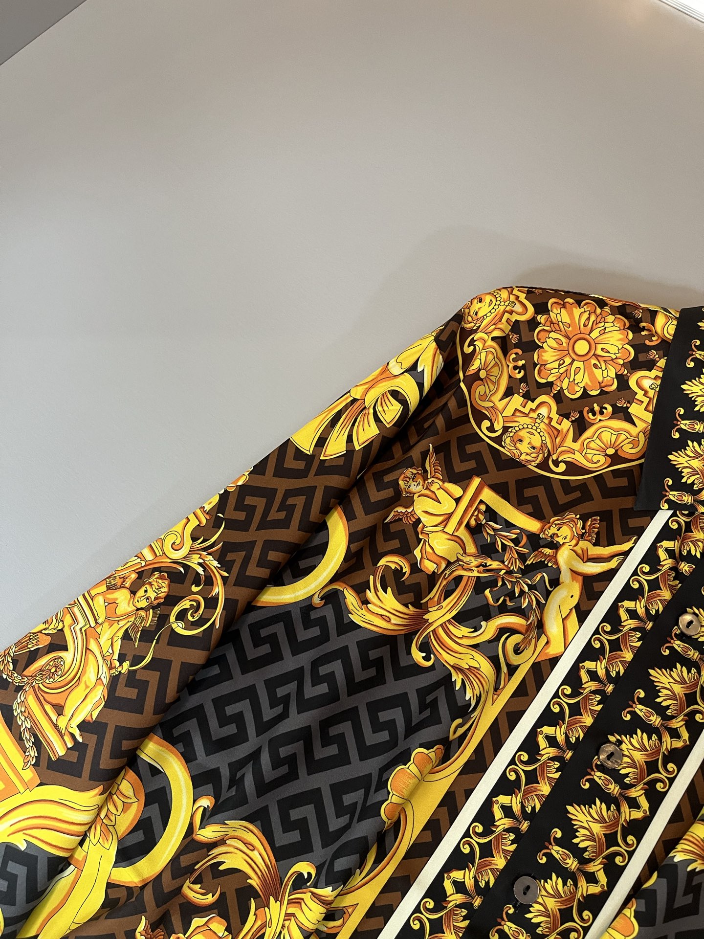 VERS*CE/范*哲 2025春夏新品原单长袖衬衣，VERS*CE/范*哲 贸易公司渠道 产品 值的推