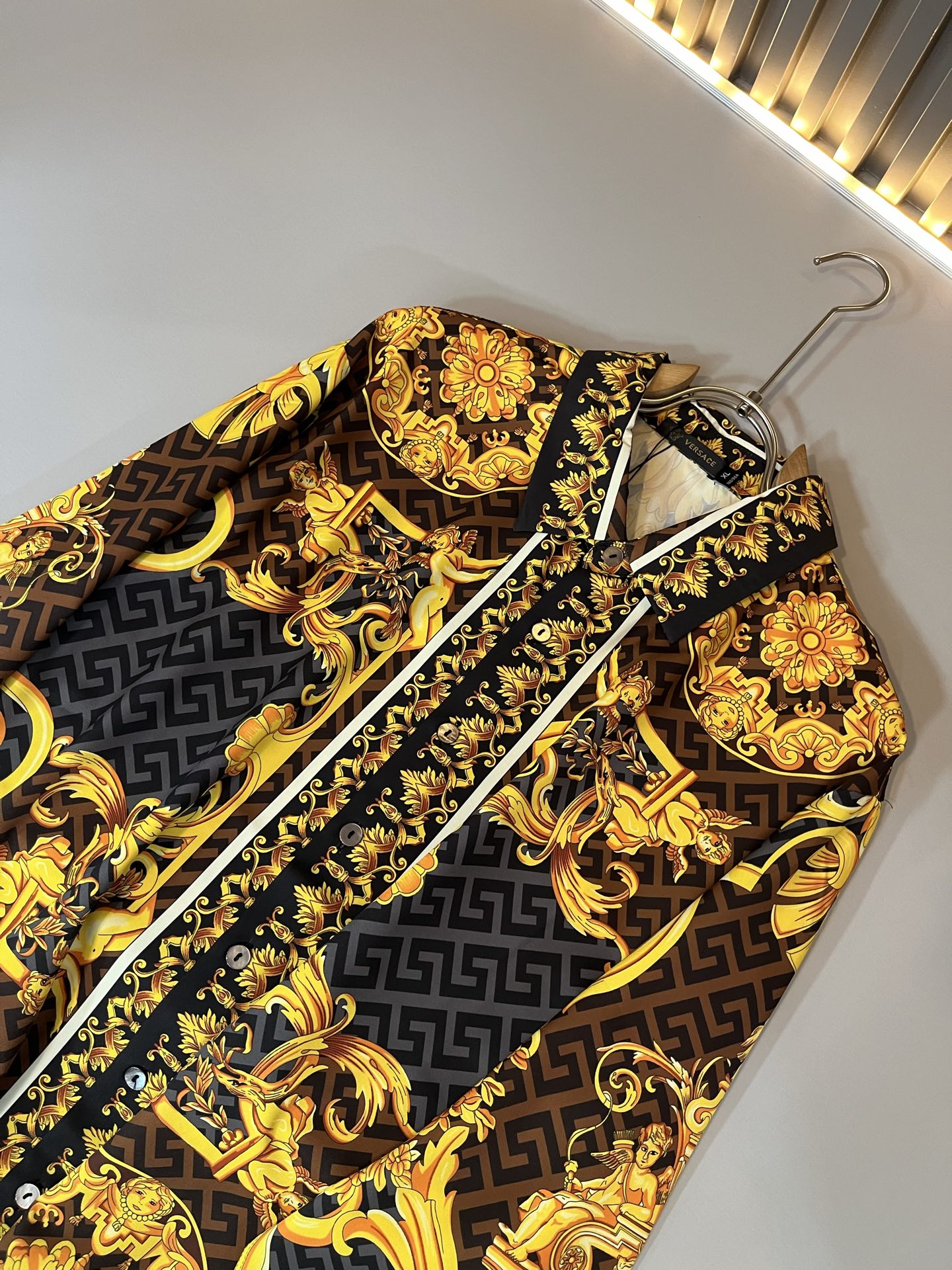 VERS*CE/范*哲 2025春夏新品原单长袖衬衣，VERS*CE/范*哲 贸易公司渠道 产品 值的推