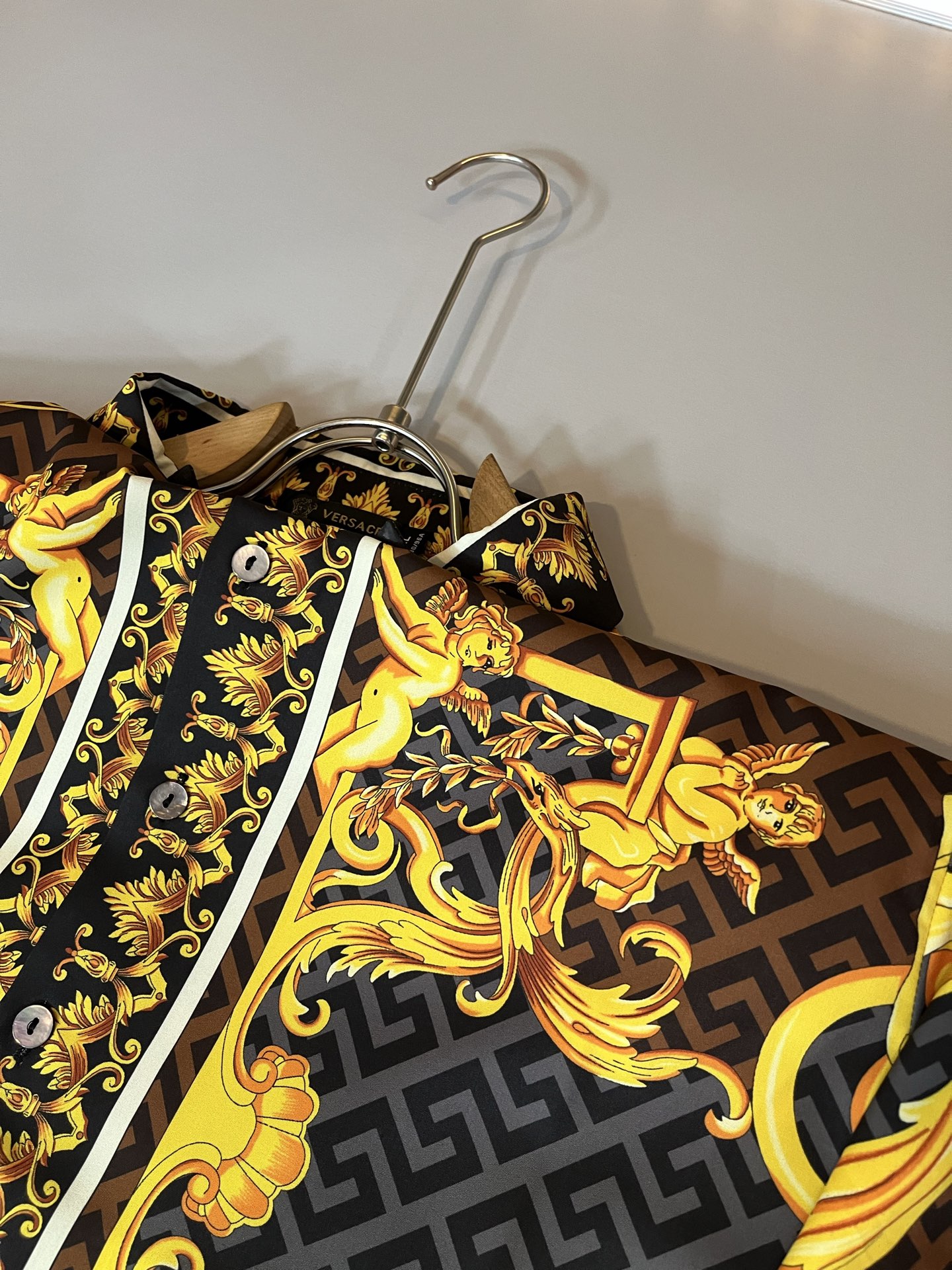 VERS*CE/范*哲 2025春夏新品原单长袖衬衣，VERS*CE/范*哲 贸易公司渠道 产品 值的推