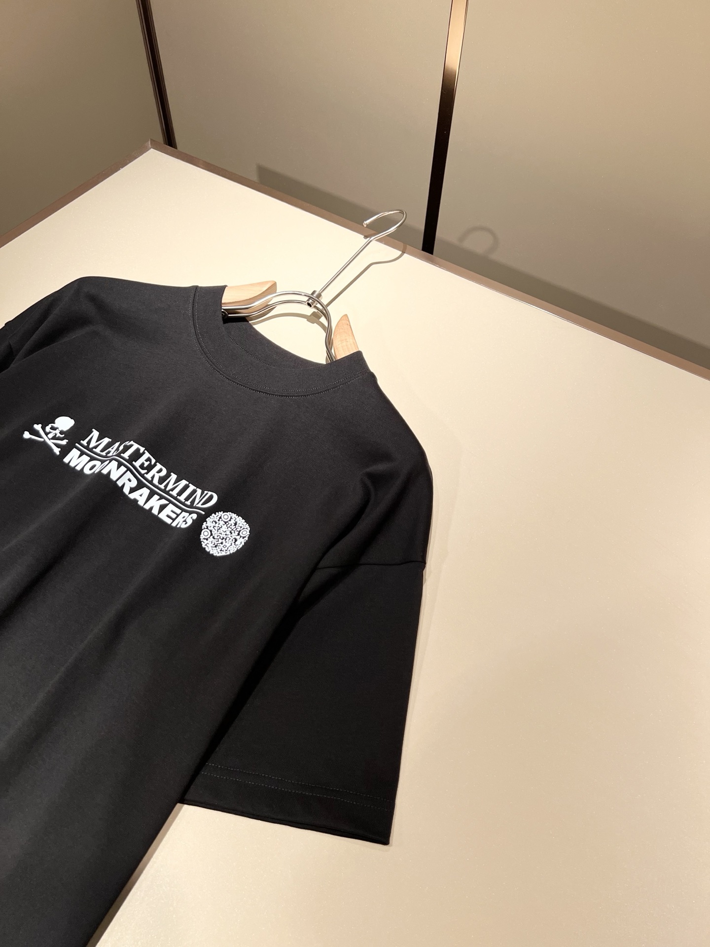  MMJ 2025春夏新款男女同款👫短袖T恤，原厂订单渠道，极具个性高级风，标志logo图案压胶工艺设计