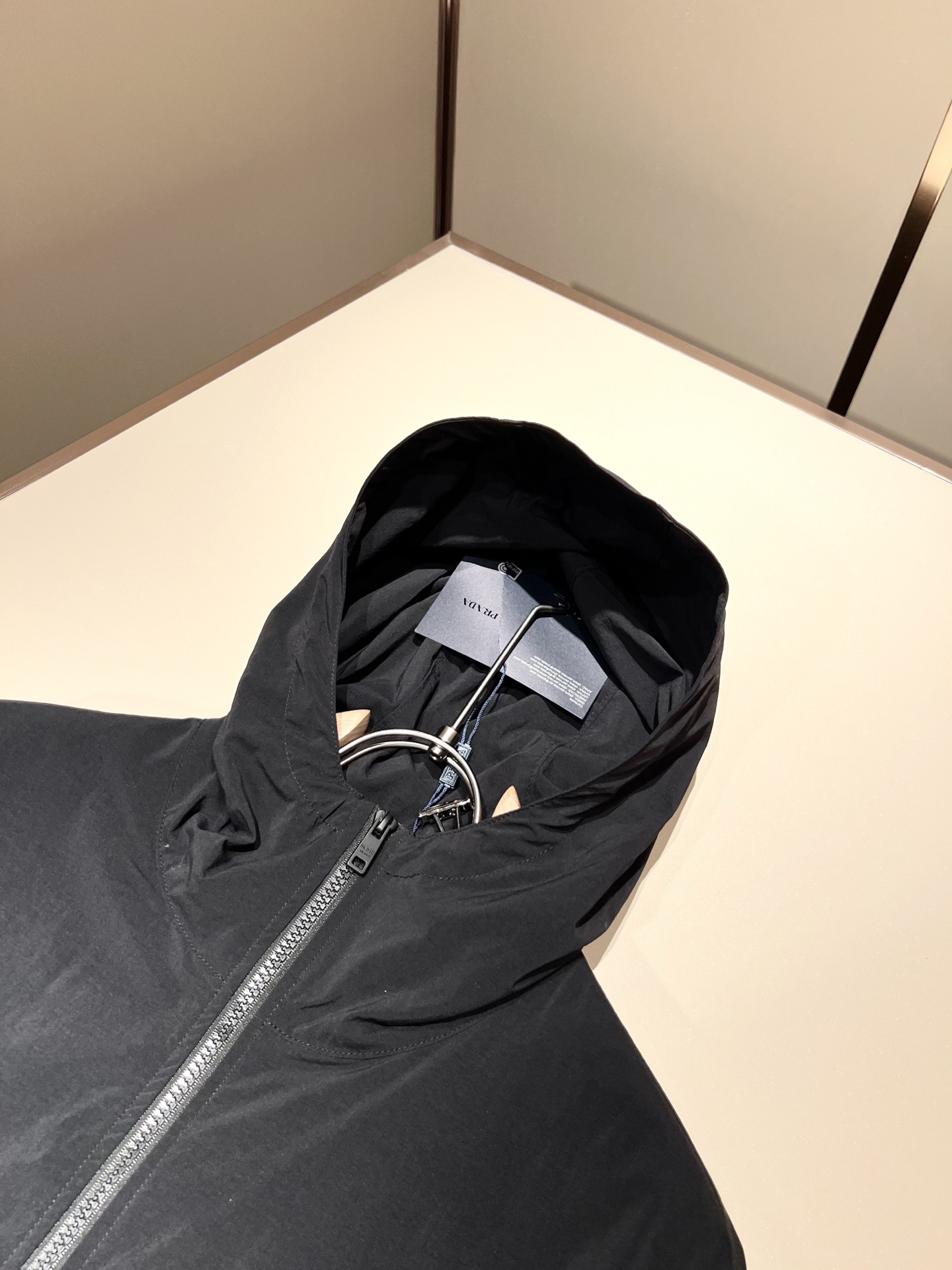  PRAD*A普*达2025秋冬休闲夹克外套，最新时尚休闲拉链夹克，时尚夹克外套!贸易公司渠道稀出，同步