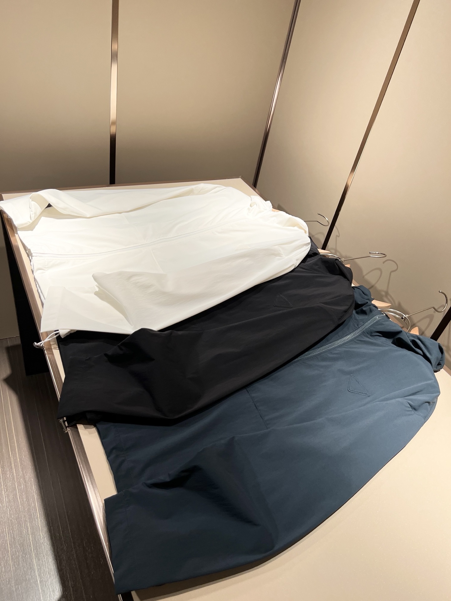  PRAD*A普*达2025秋冬休闲夹克外套，最新时尚休闲拉链夹克，时尚夹克外套!贸易公司渠道稀出，同步