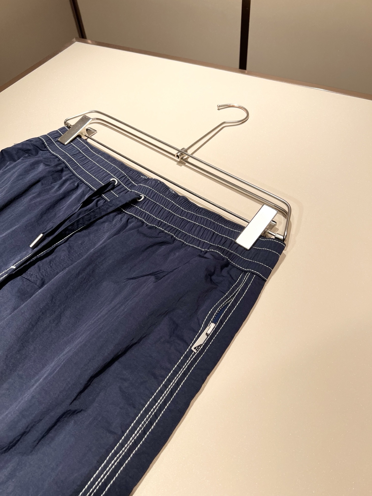  Botte*aVene*te葆碟家2025秋冬男士休闲套装，完美品相，第一眼看到这款夹克，百搭的实穿款