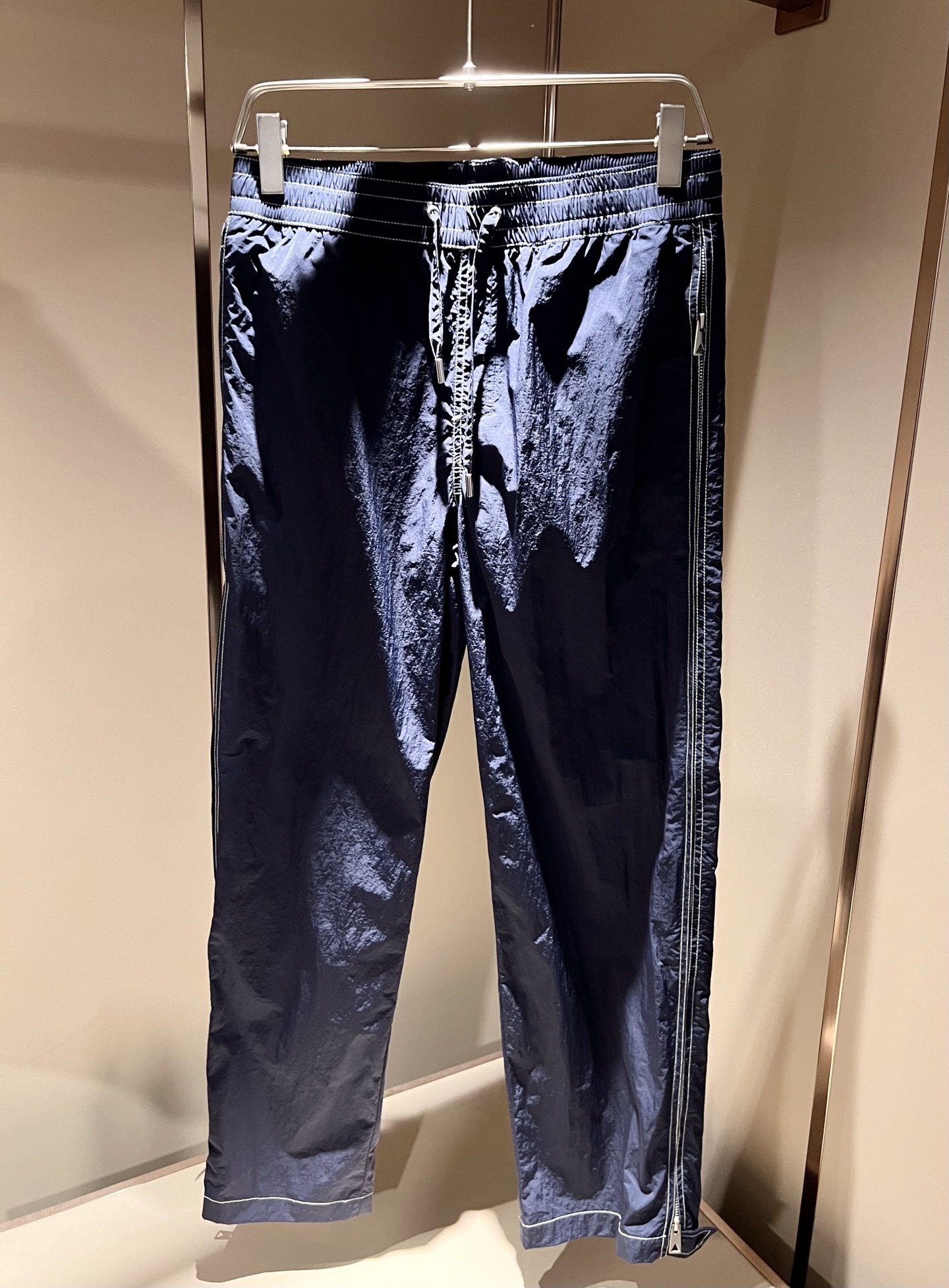  Botte*aVene*te葆碟家2025秋冬男士休闲套装，完美品相，第一眼看到这款夹克，百搭的实穿款