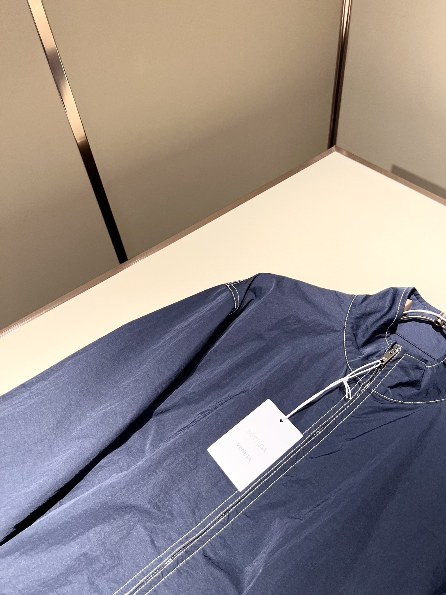  Botte*aVene*te葆碟家2025秋冬男士休闲套装，完美品相，第一眼看到这款夹克，百搭的实穿款