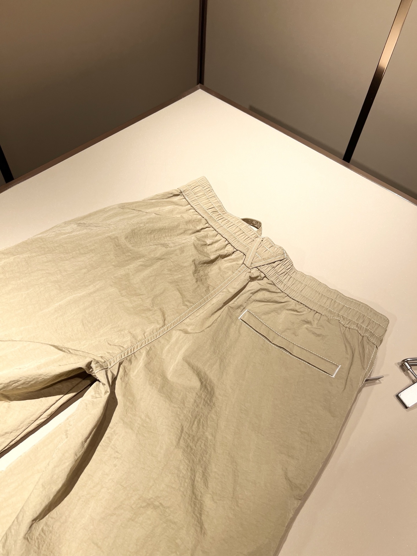  Botte*aVene*te葆碟家2025秋冬男士休闲套装，完美品相，第一眼看到这款夹克，百搭的实穿款