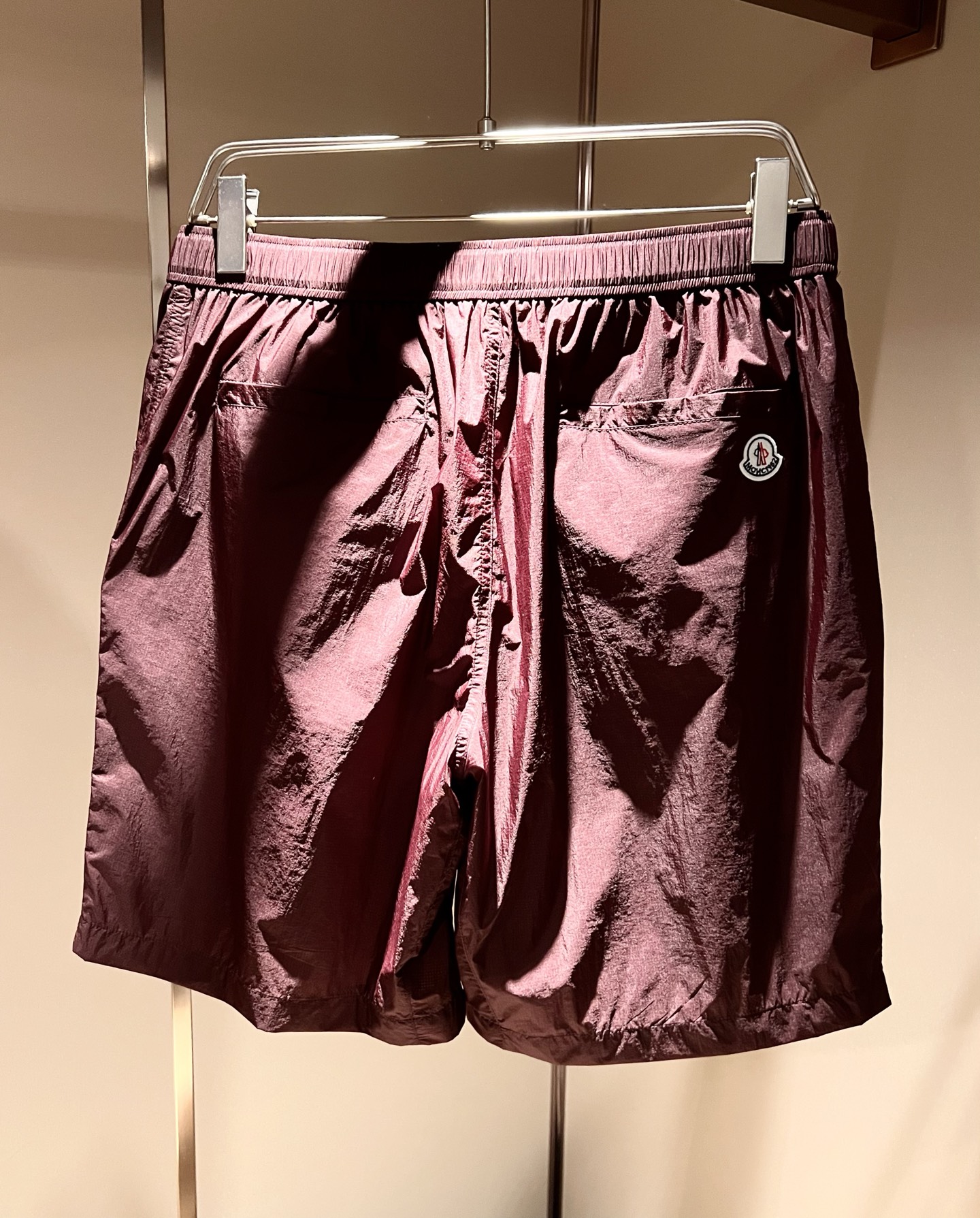  Monc*ler蒙*口2025春夏经典新款休闲套装！都市时尚休闲连帽款 超薄面料超软面料帅酷爆外套。时