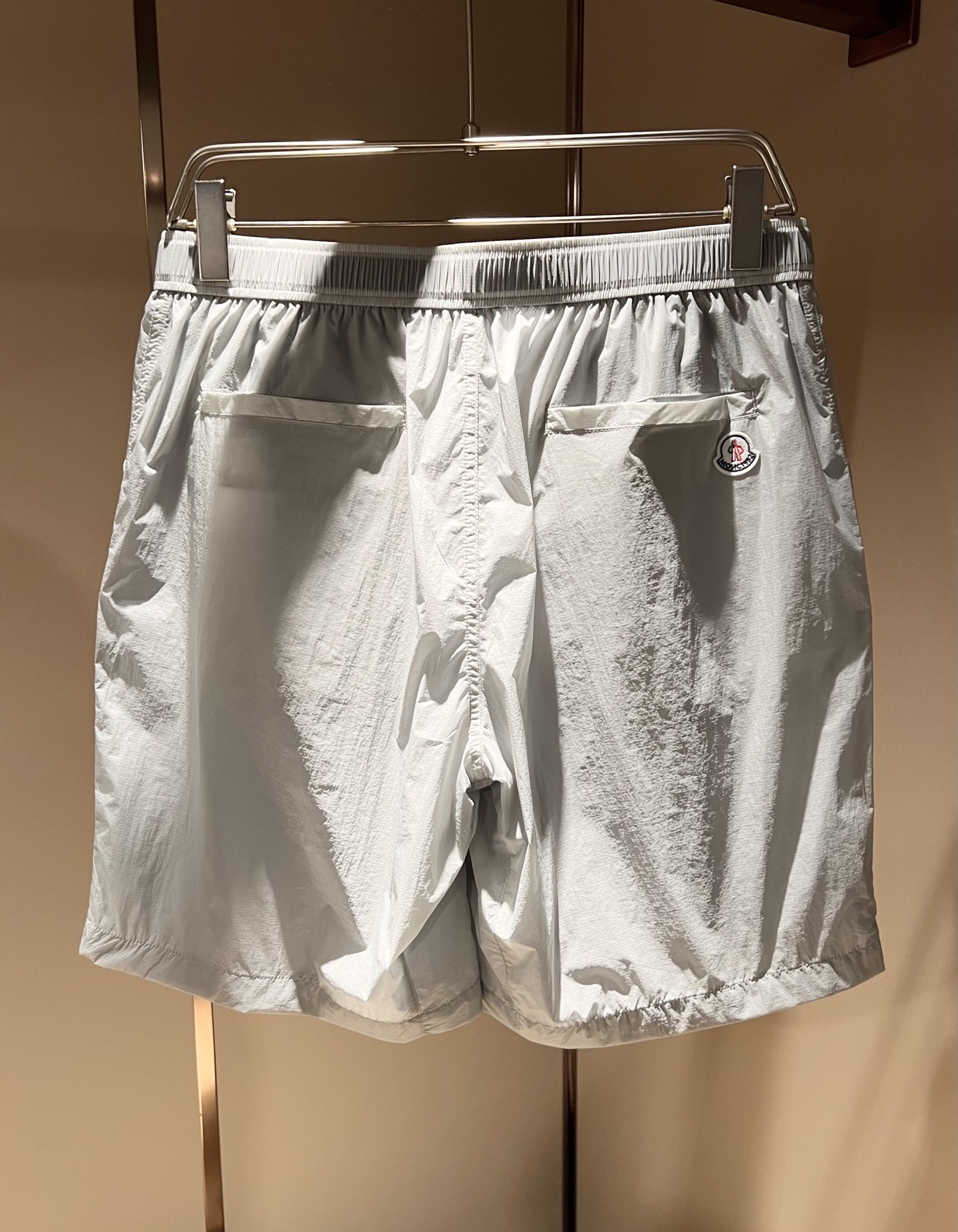  Monc*ler蒙*口2025春夏经典新款休闲套装！都市时尚休闲连帽款 超薄面料超软面料帅酷爆外套。时