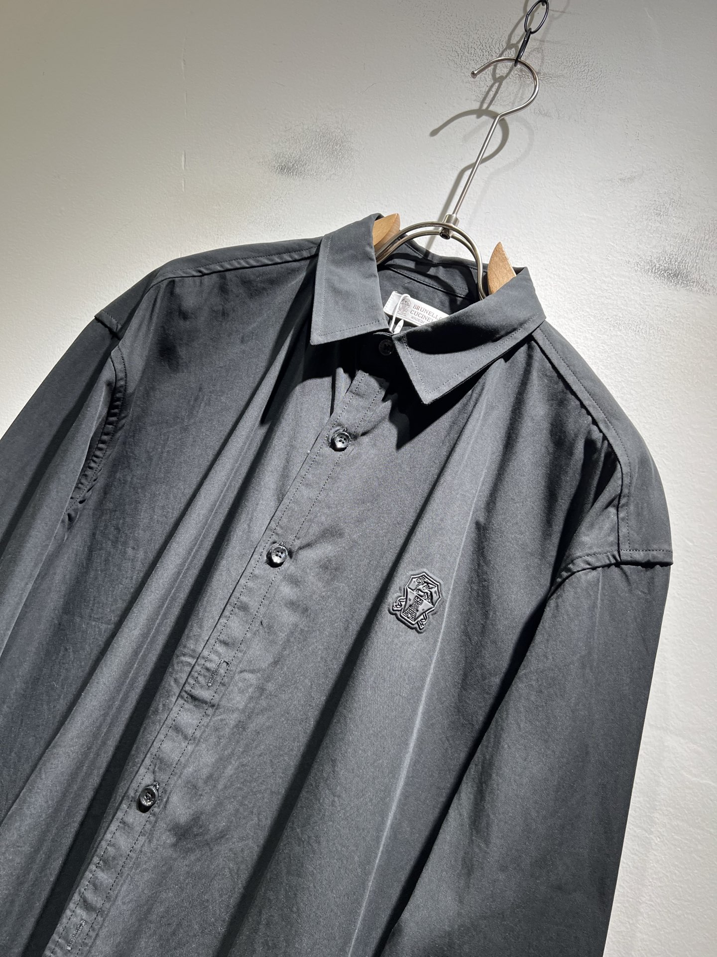  BC-Brunello Cucineli 2025秋冬新款男士长袖衬衣，众多明星都爱穿的时尚百搭单品！