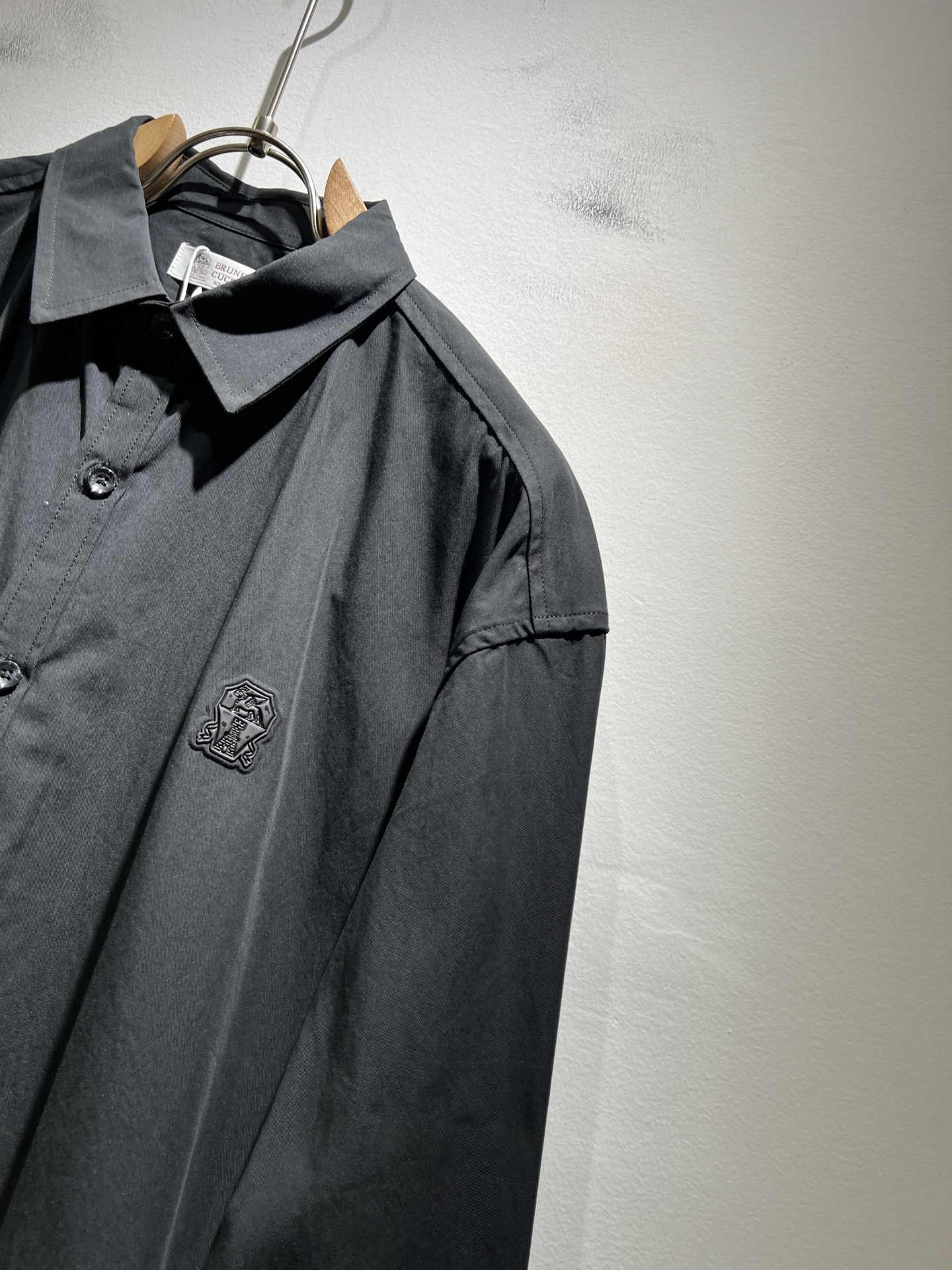  BC-Brunello Cucineli 2025秋冬新款男士长袖衬衣，众多明星都爱穿的时尚百搭单品！