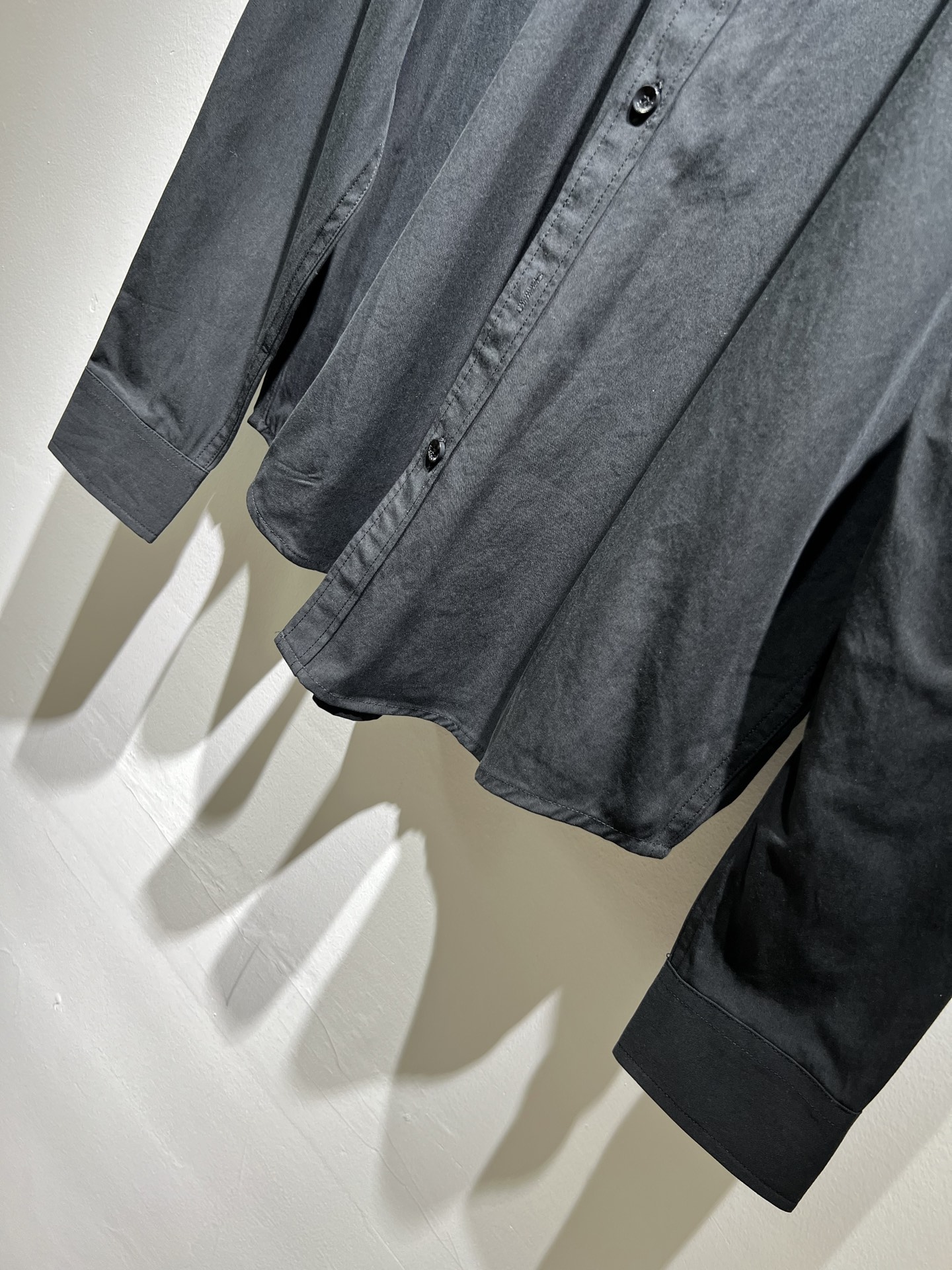  BC-Brunello Cucineli 2025秋冬新款男士长袖衬衣，众多明星都爱穿的时尚百搭单品！